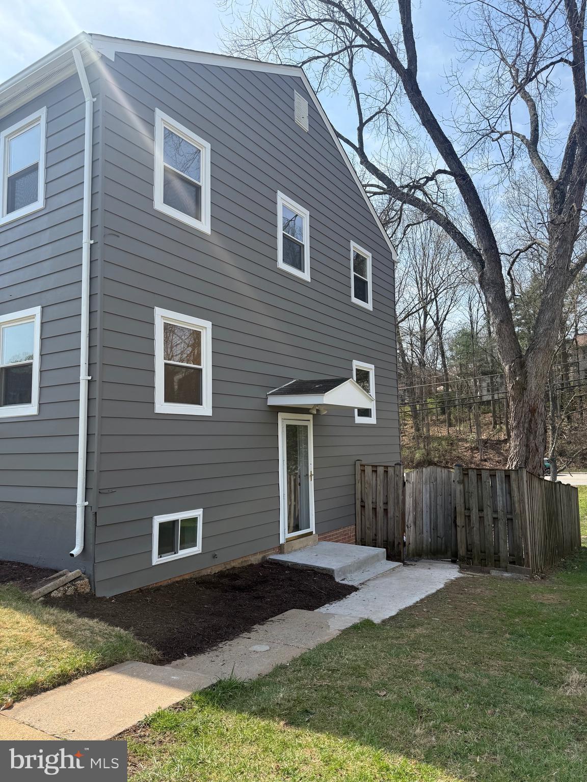 Search Homes 1 9662 WESTPORT LANE