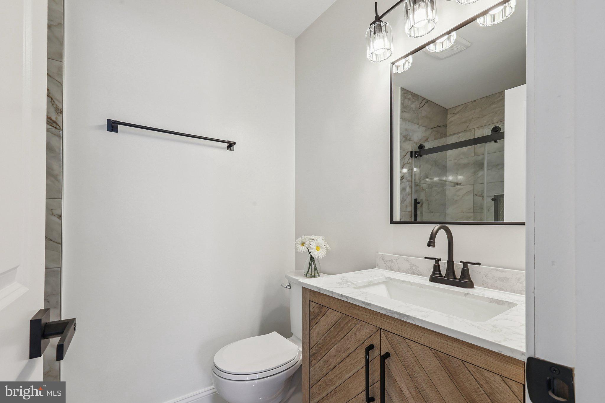 LAKE BRADDOCK - Residential