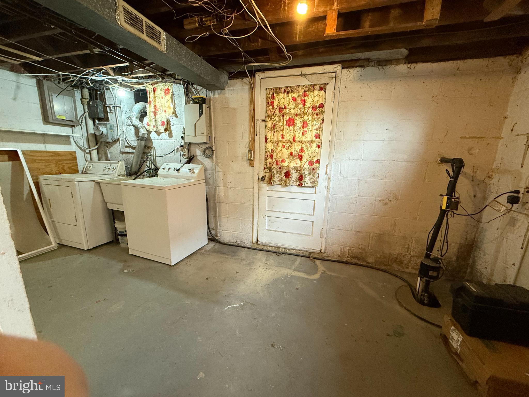 RIVERWOOD PARK - Residential