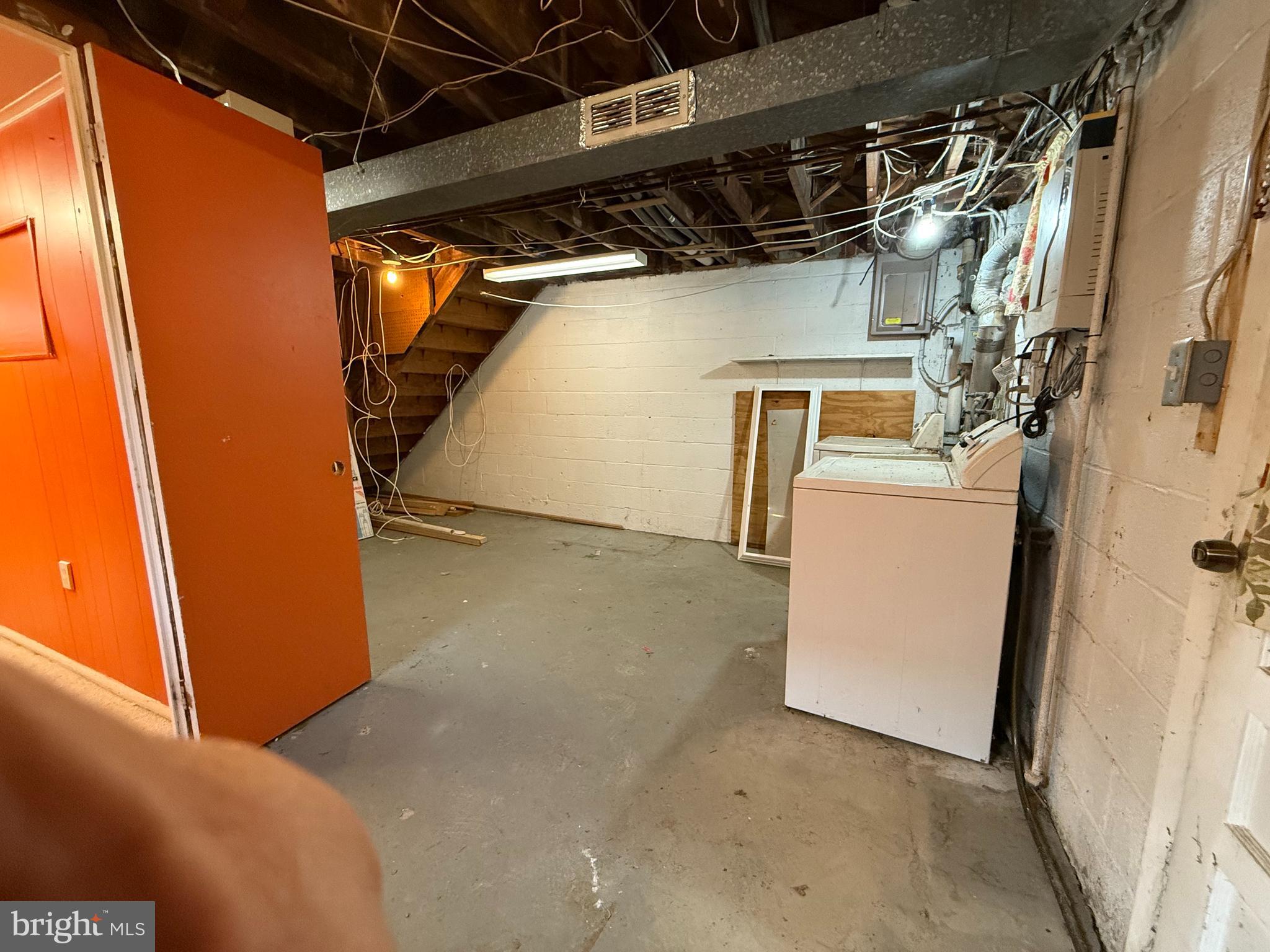 RIVERWOOD PARK - Residential