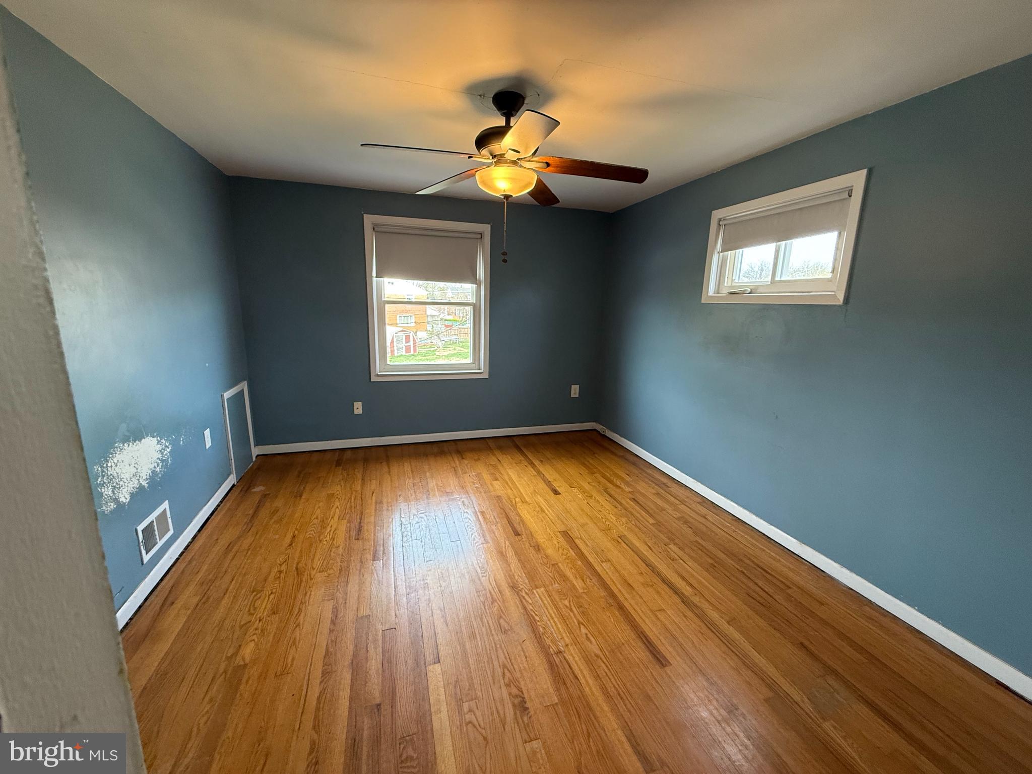 RIVERWOOD PARK - Residential