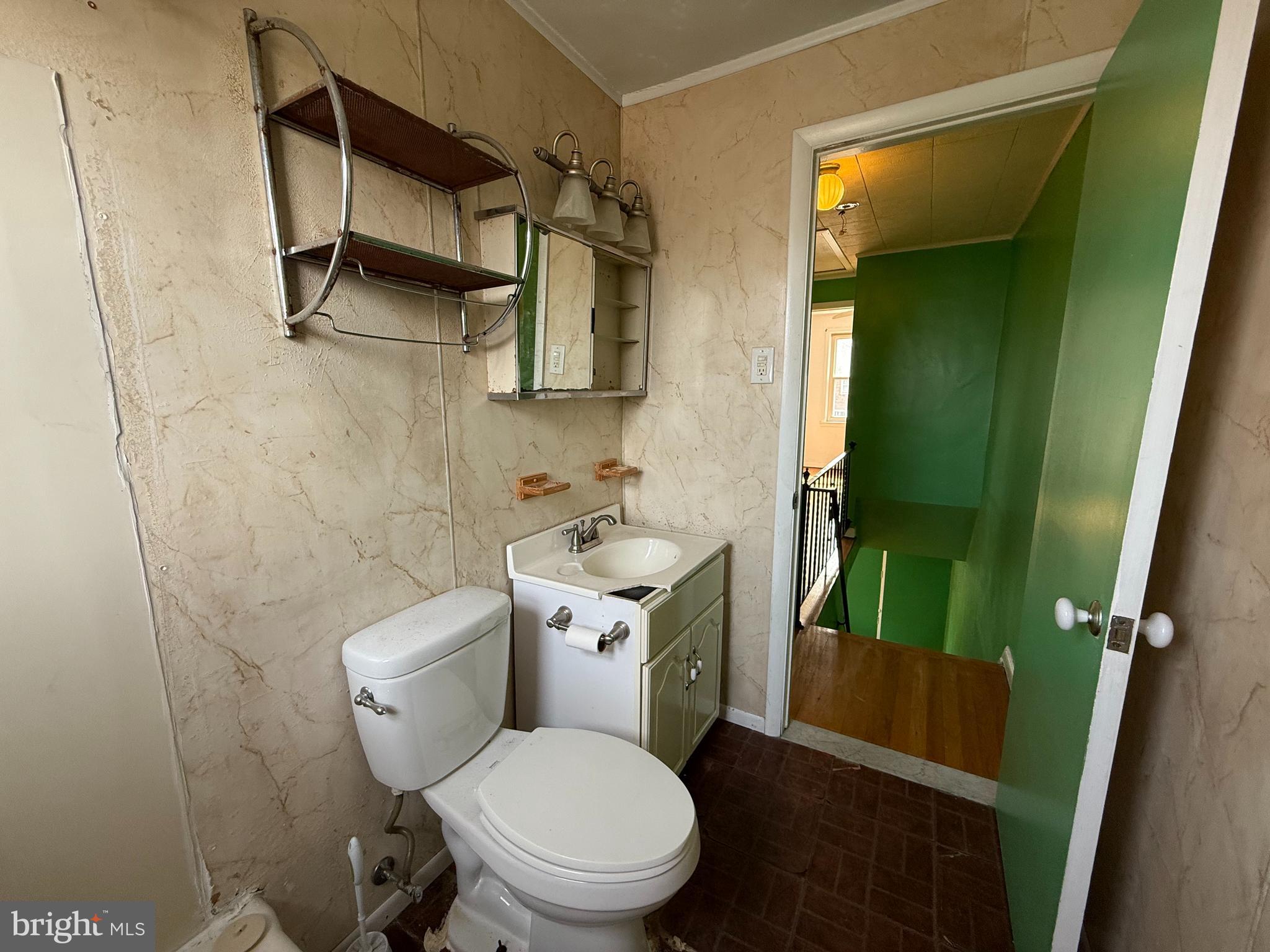 RIVERWOOD PARK - Residential