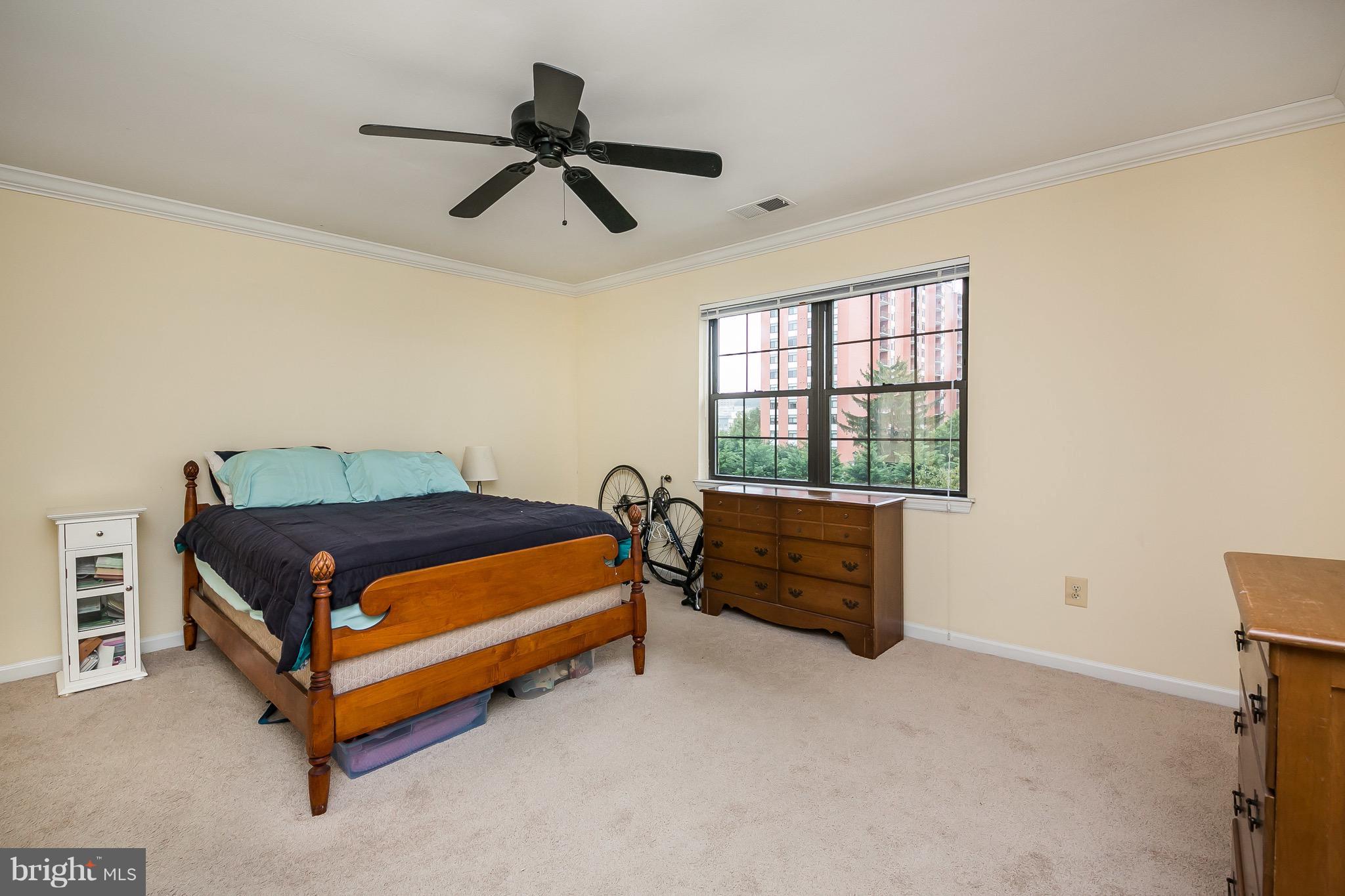 DULANEY VALLEY GARDENS - Residential