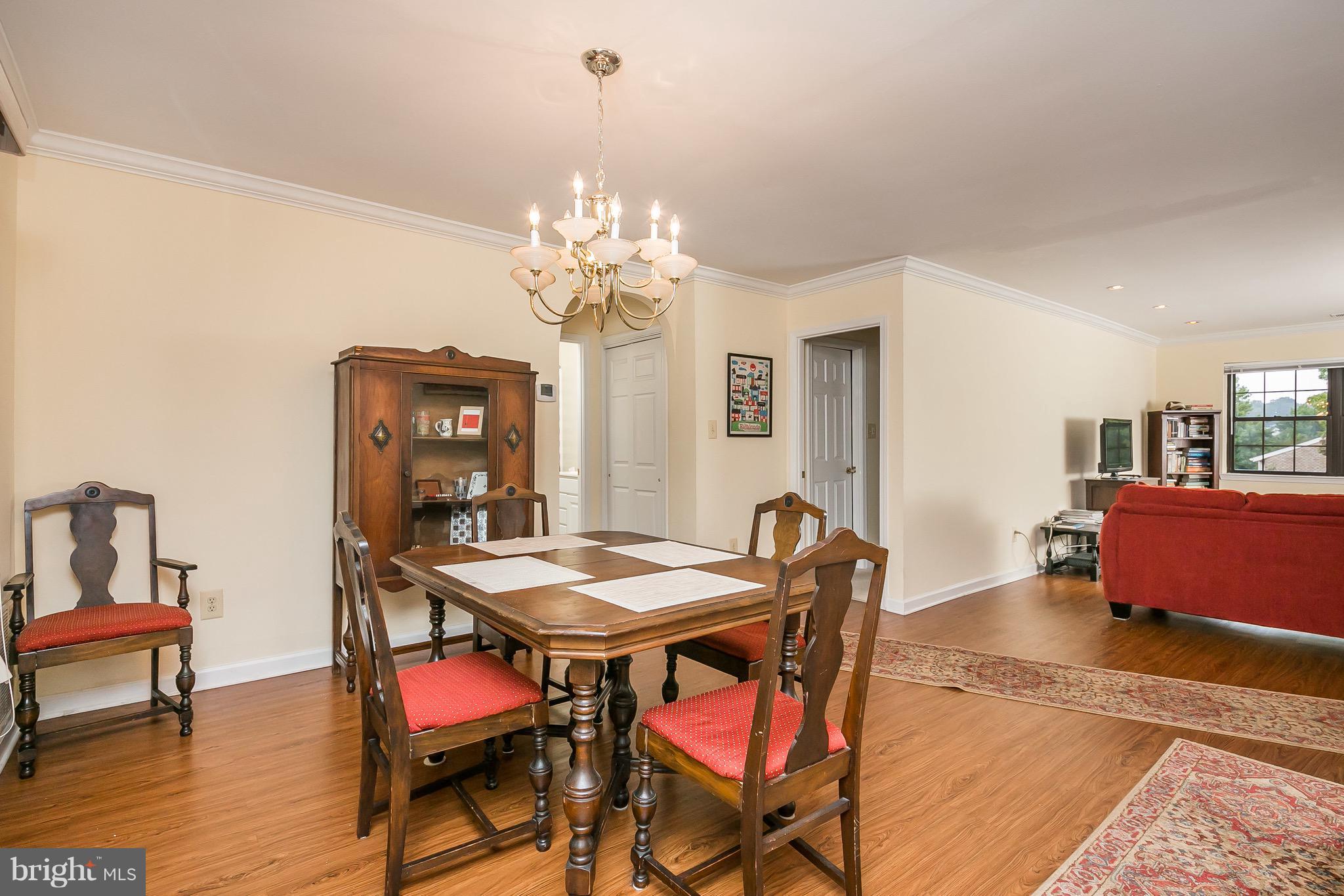 DULANEY VALLEY GARDENS - Residential