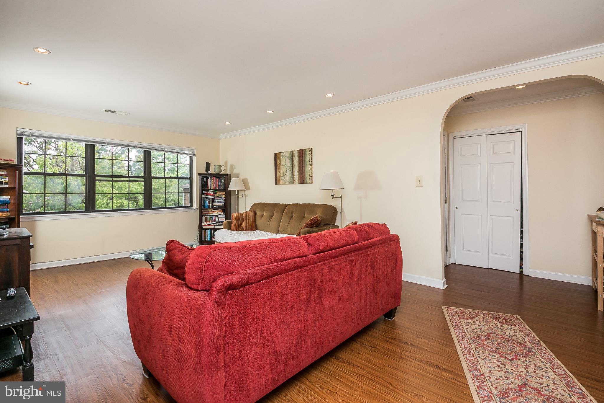 DULANEY VALLEY GARDENS - Residential