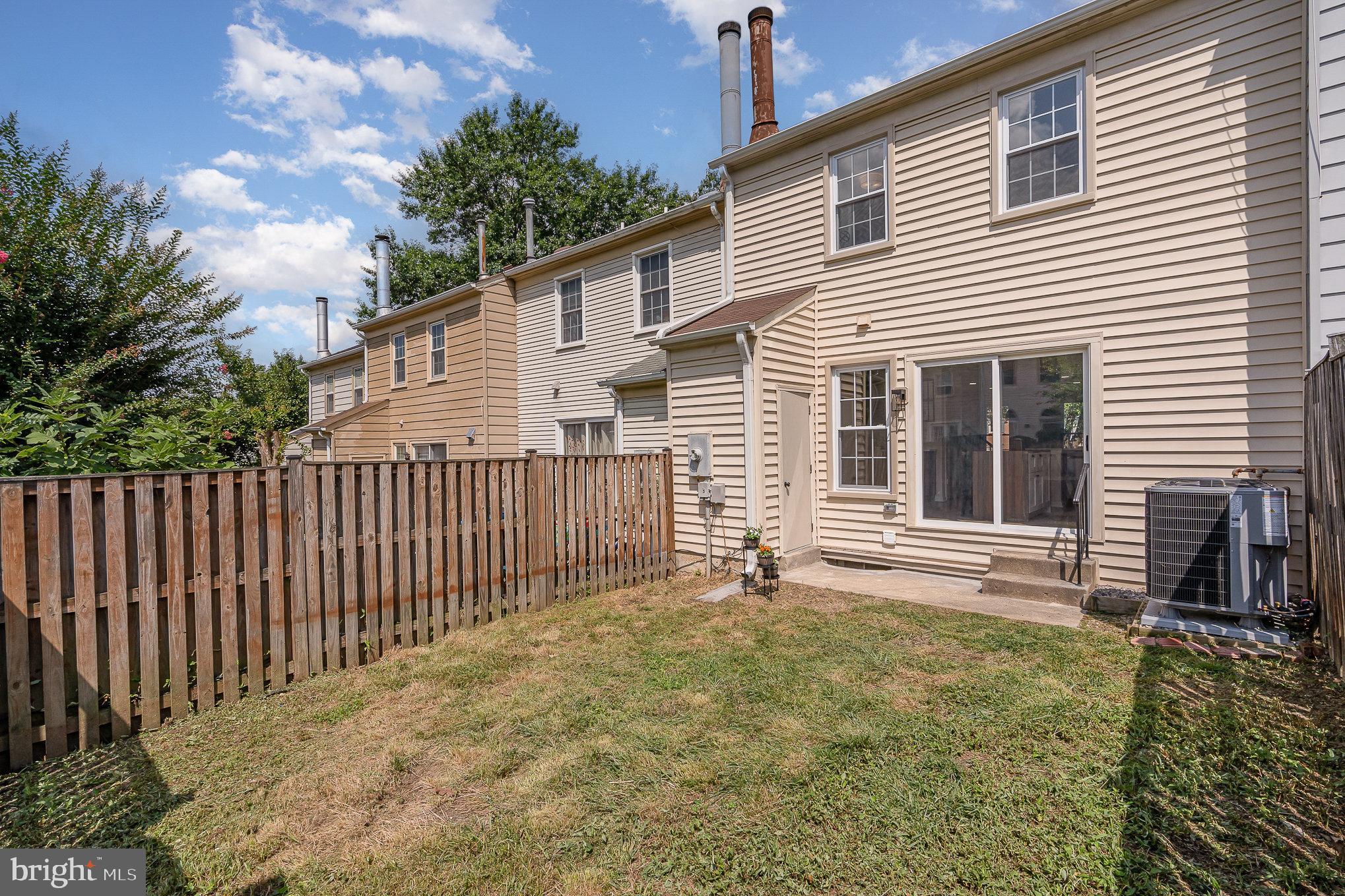 HAYFIELD VIEW - Residential