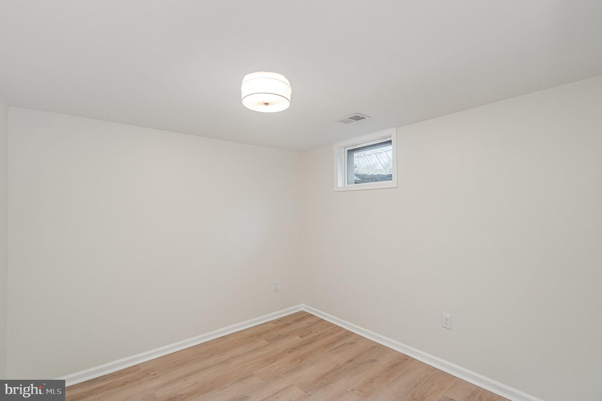 HAYFIELD VIEW - Residential