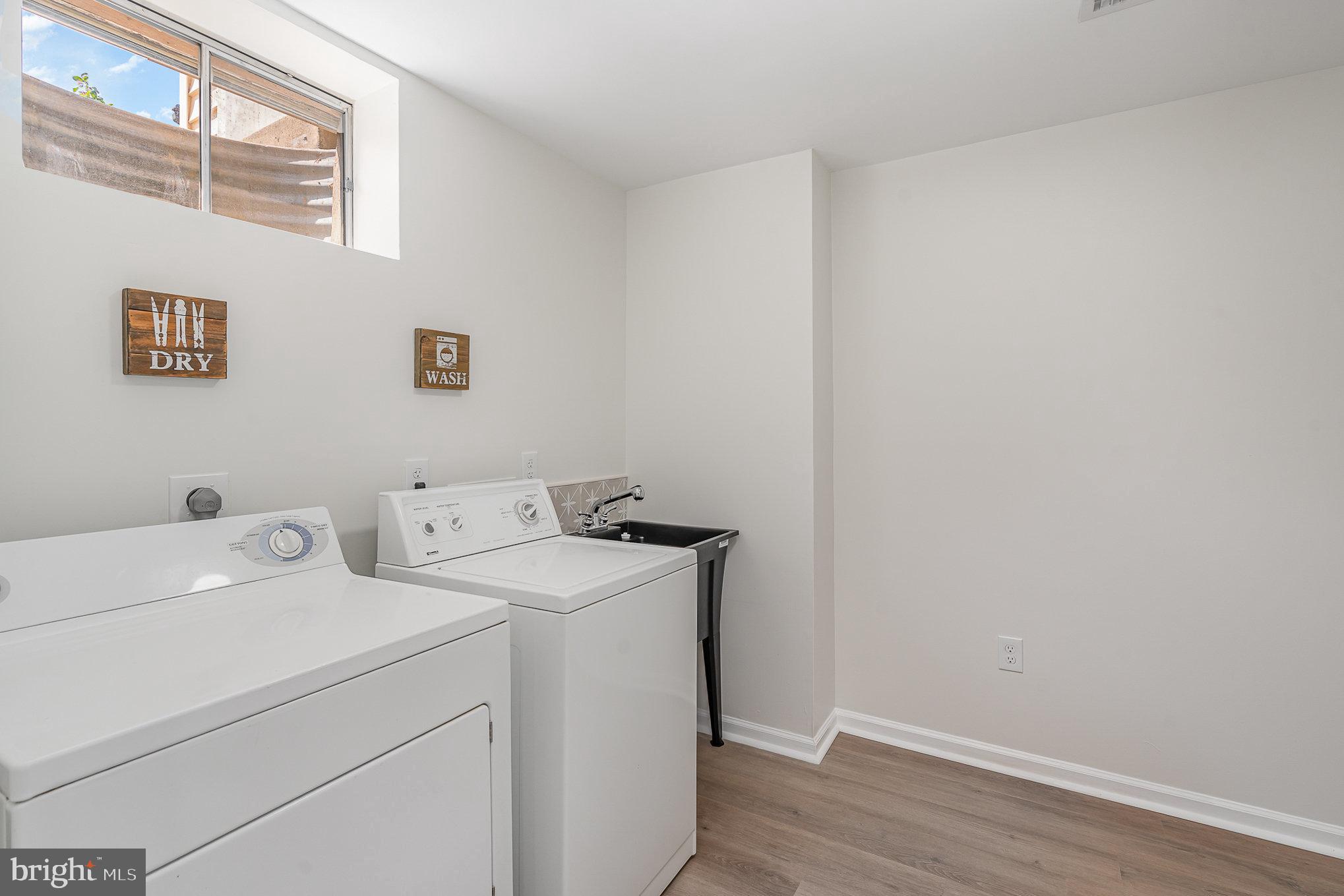 HAYFIELD VIEW - Residential