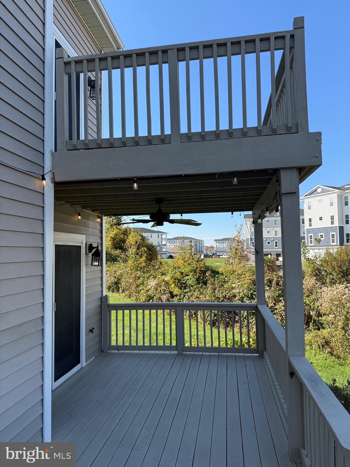 BAYSIDE - Residential Lease