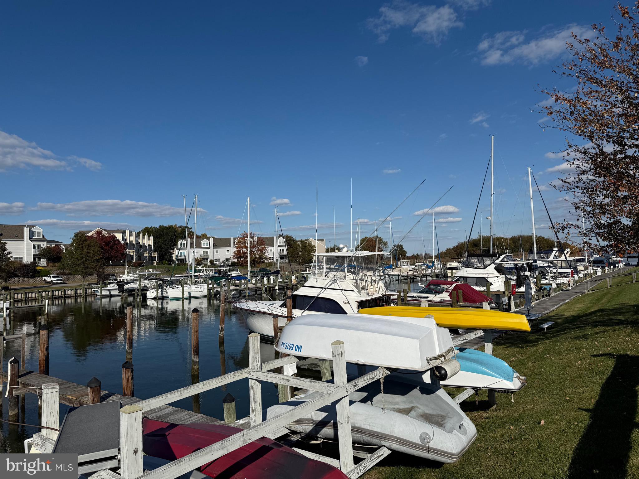 BAYSIDE - Residential Lease