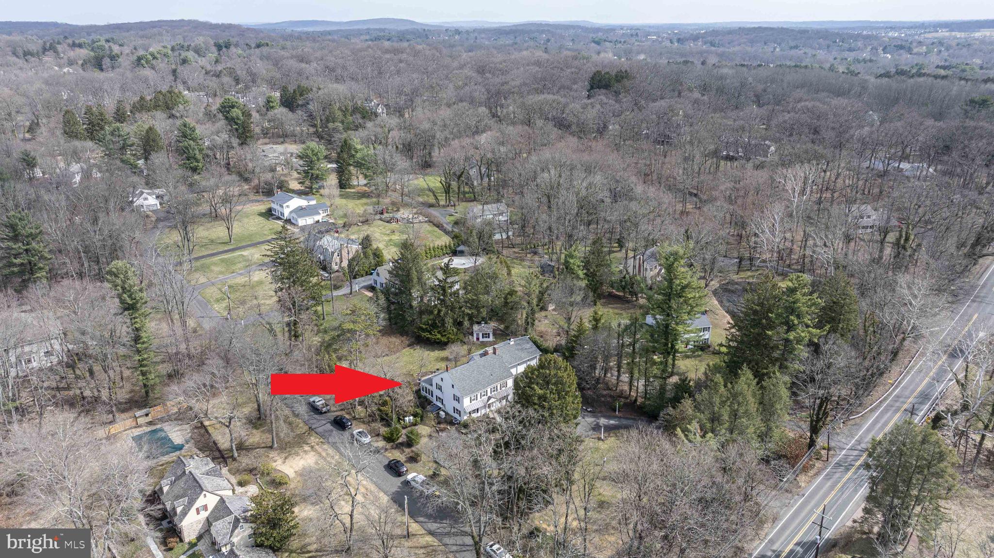 PEBBLE HILL - Residential