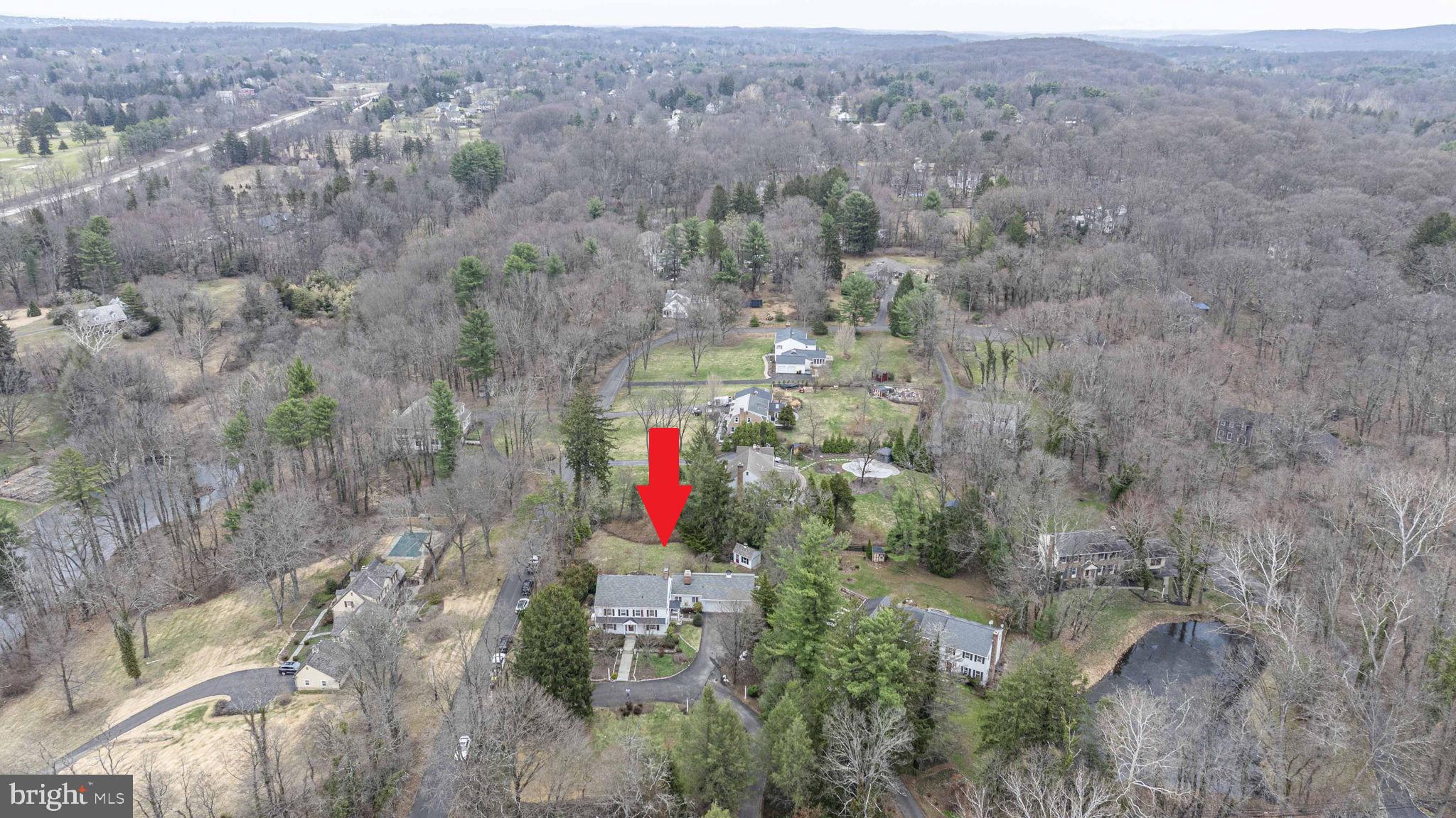 PEBBLE HILL - Residential