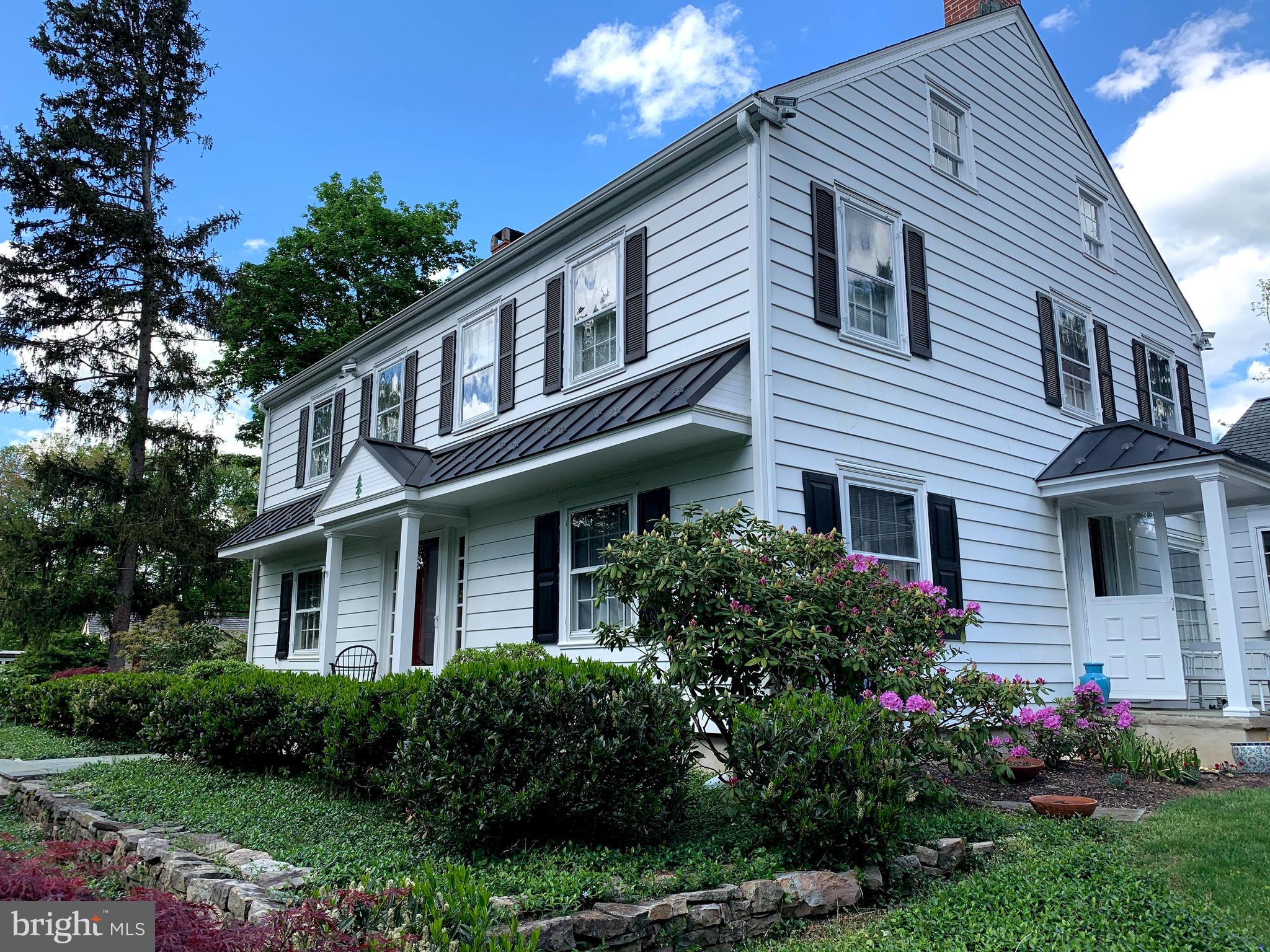 563 PEBBLE HILL ROAD