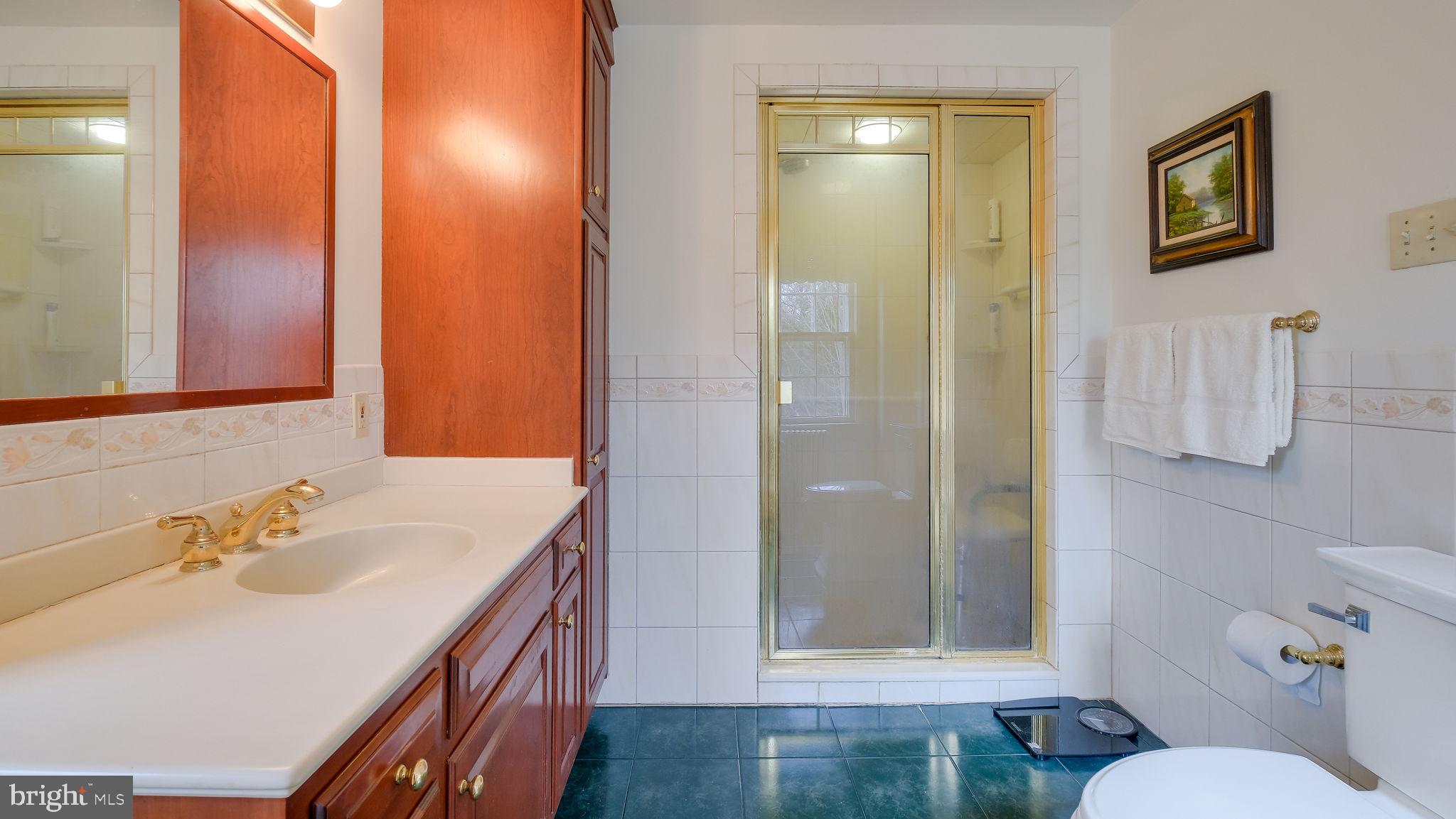 PEBBLE HILL - Residential