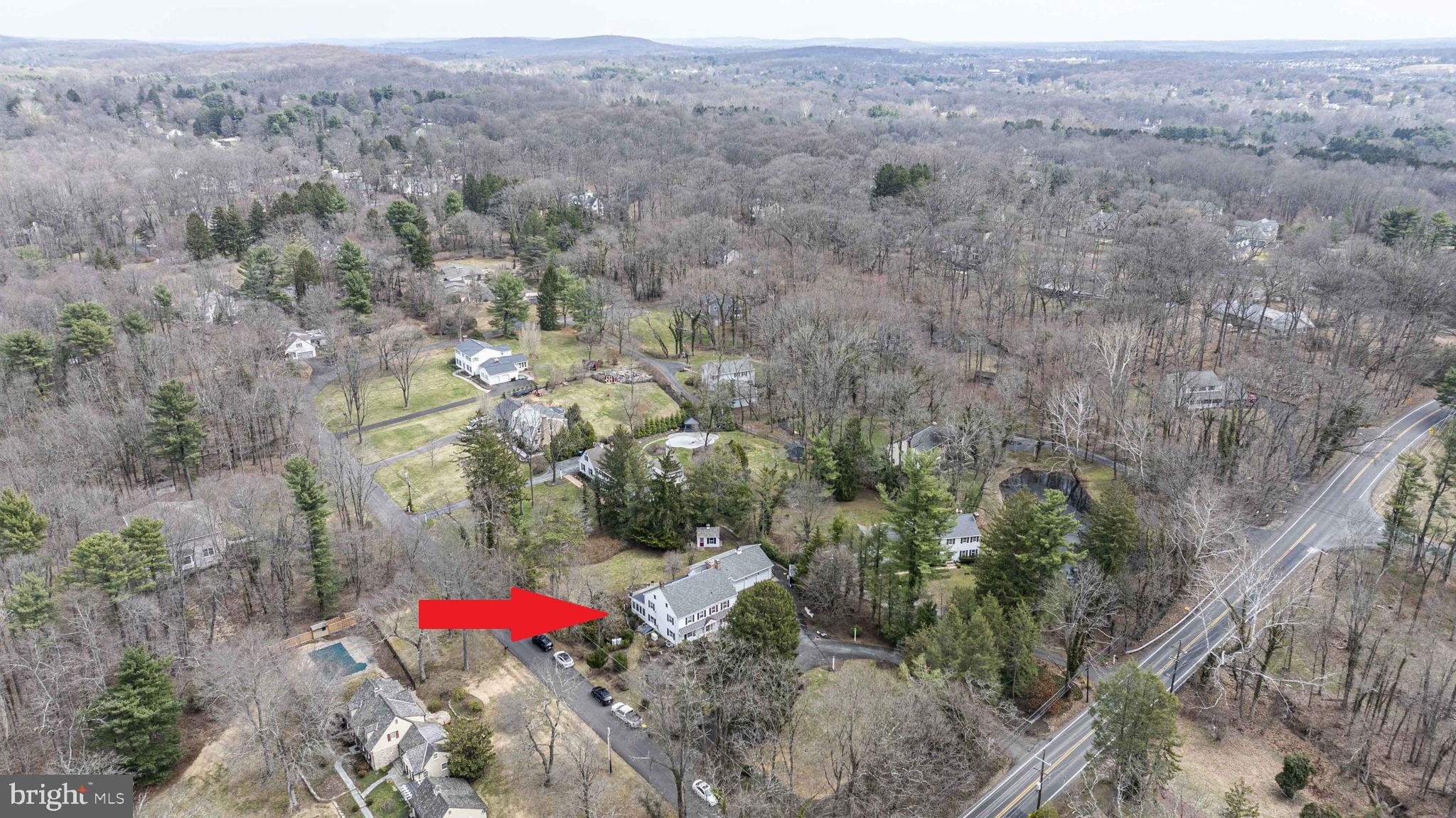 PEBBLE HILL - Residential