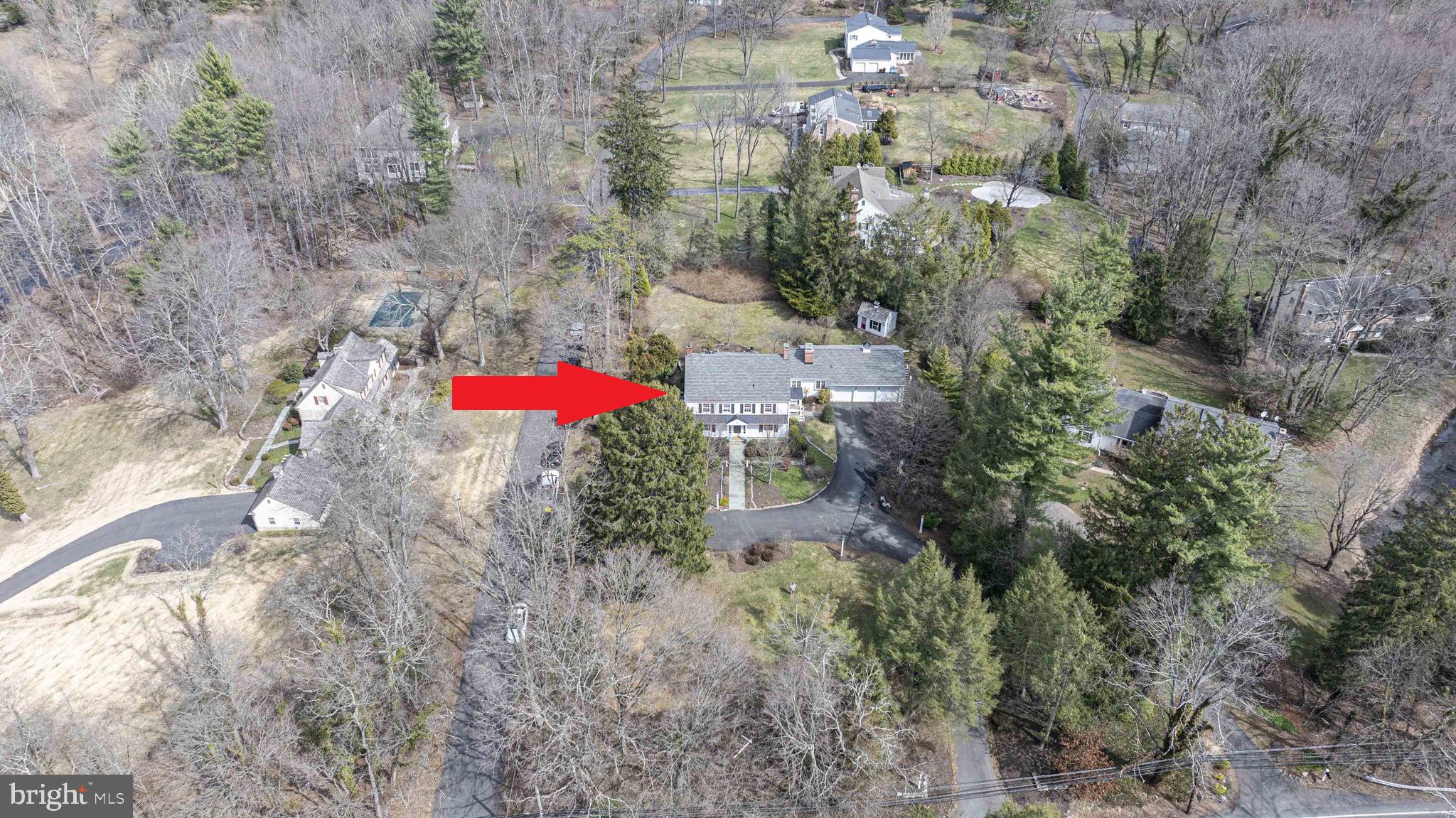 PEBBLE HILL - Residential