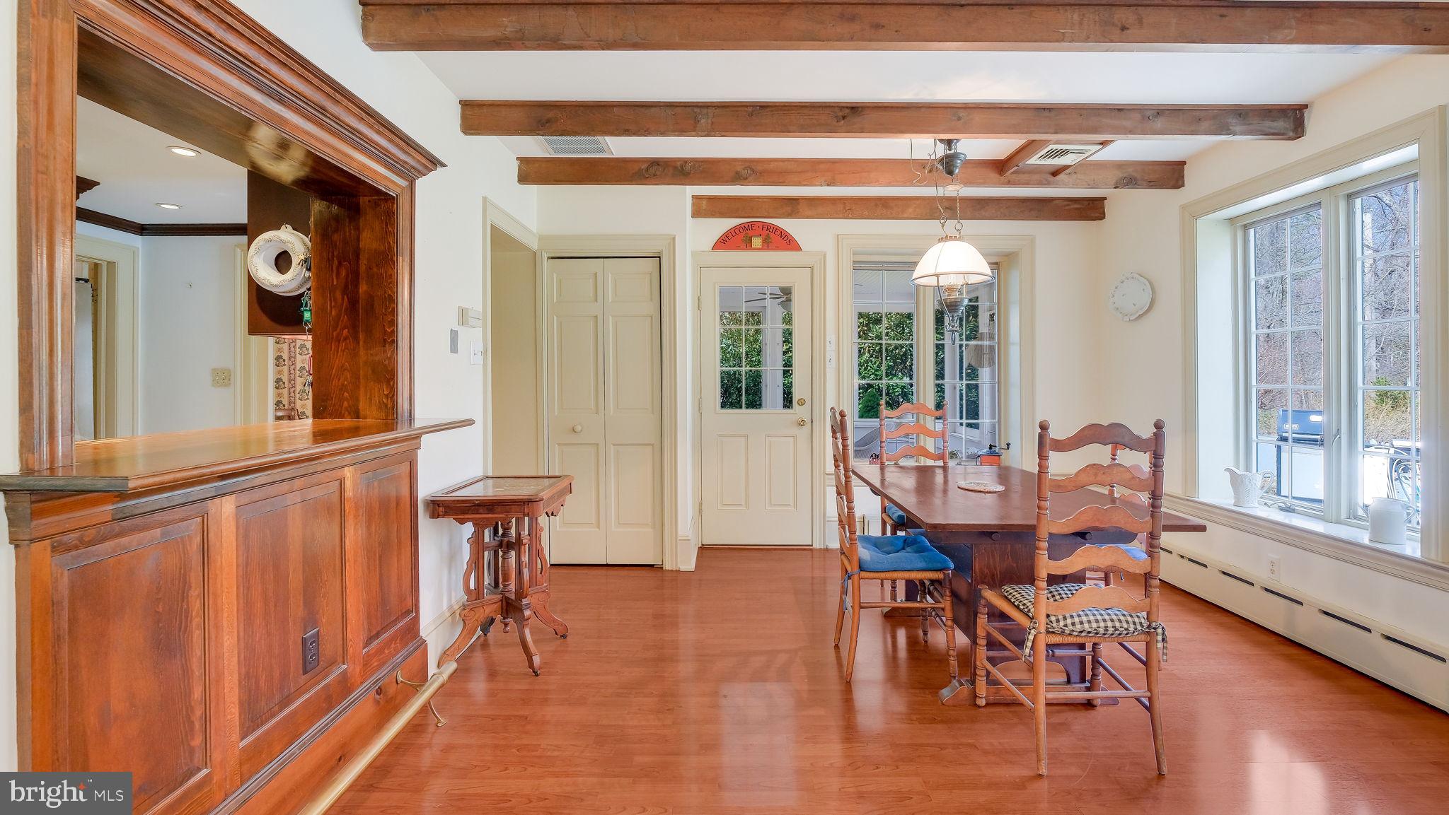 PEBBLE HILL - Residential