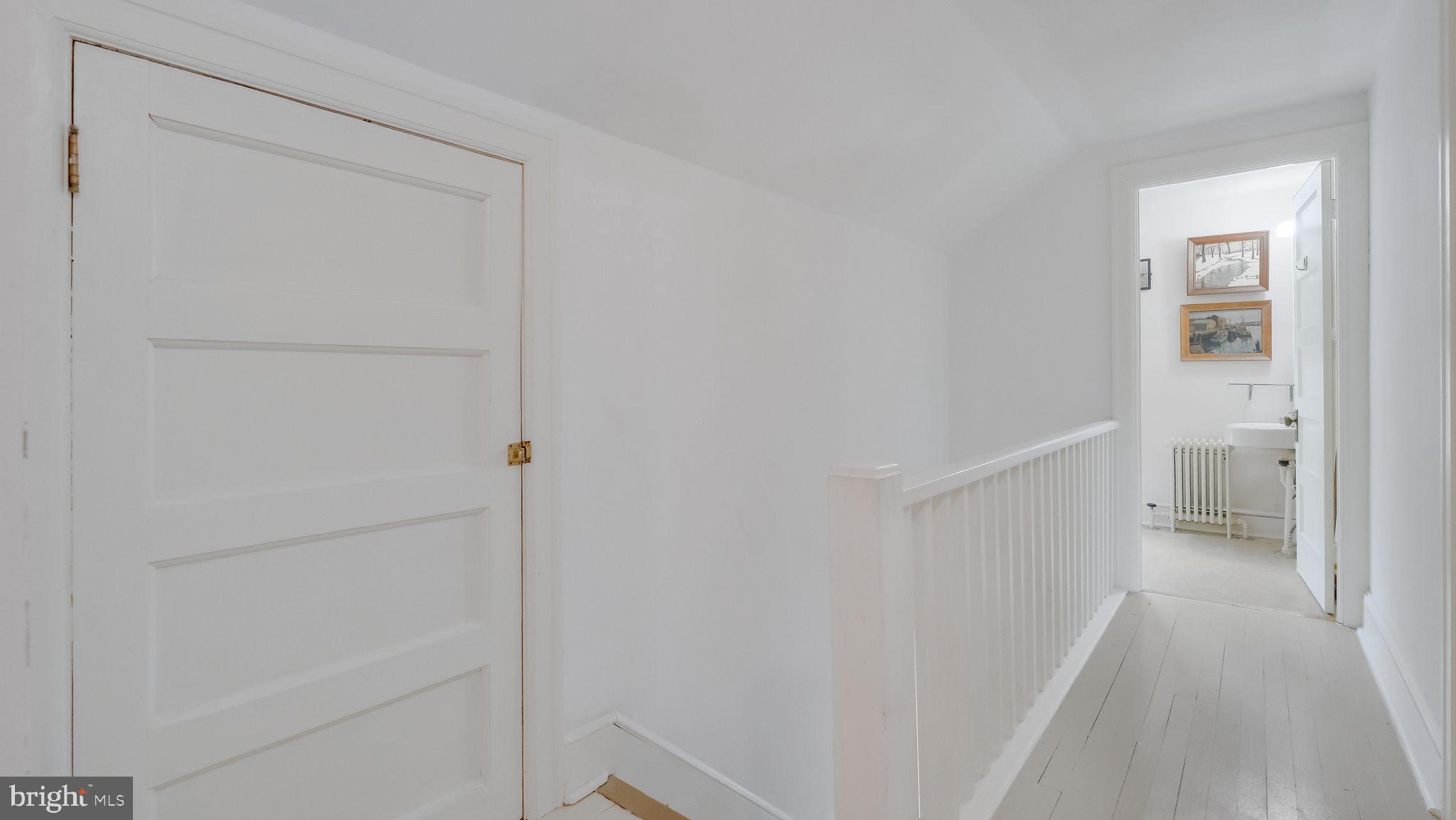 PEBBLE HILL - Residential