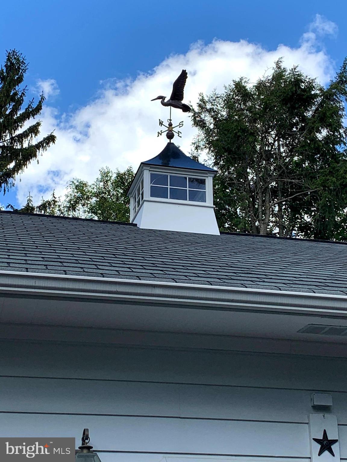 PEBBLE HILL - Residential