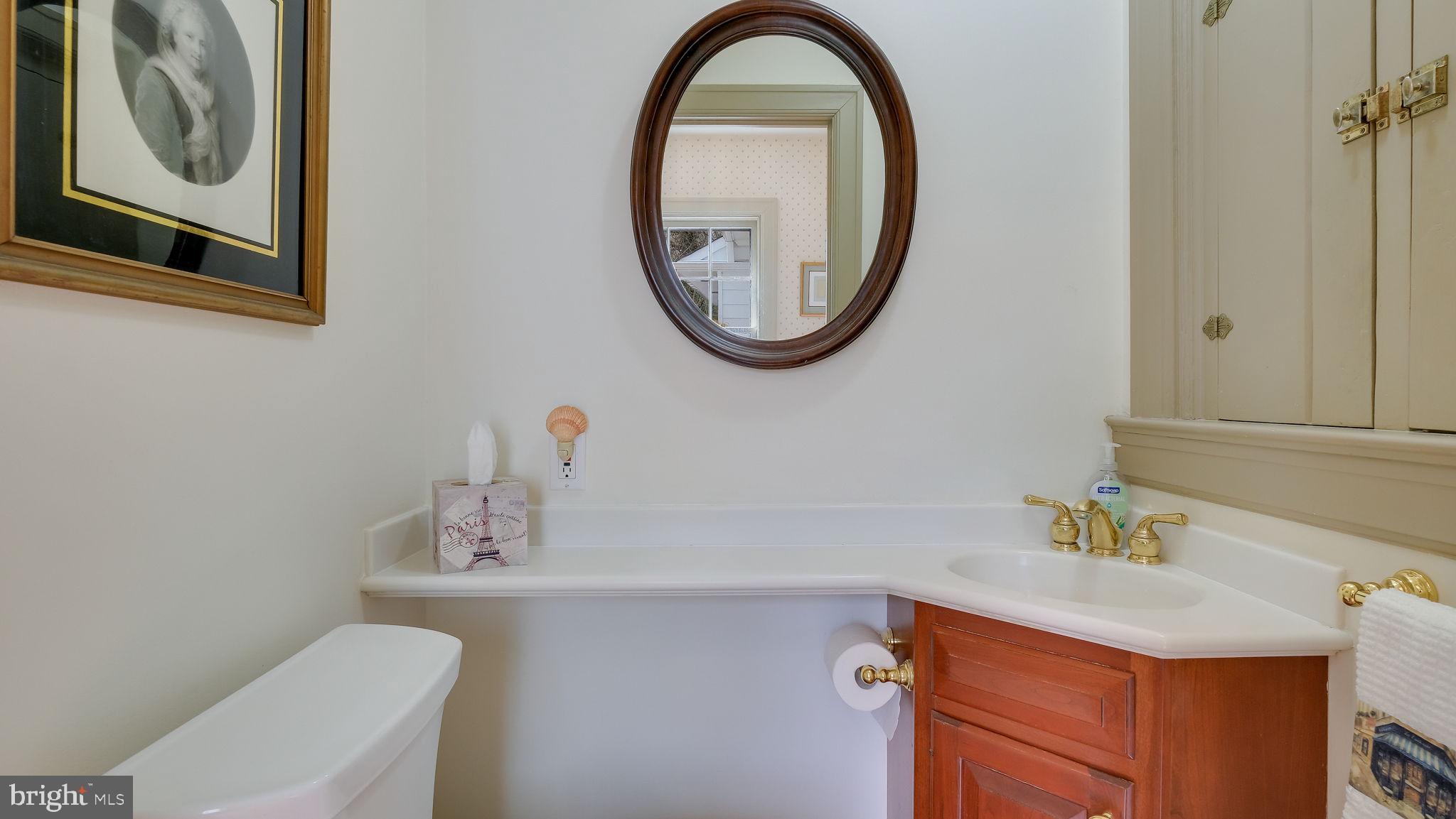 PEBBLE HILL - Residential