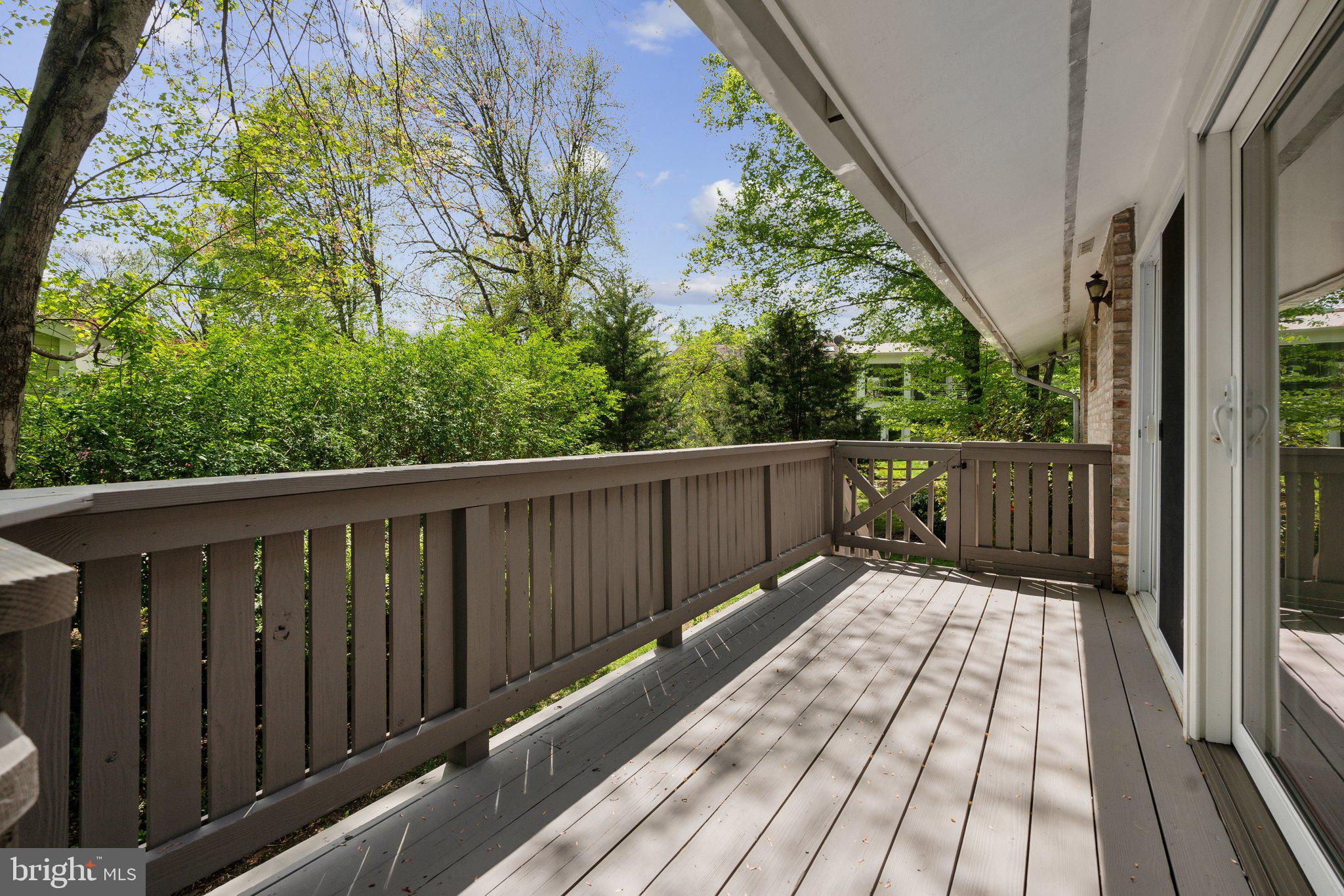 CARDEROCK SPRINGS - Residential