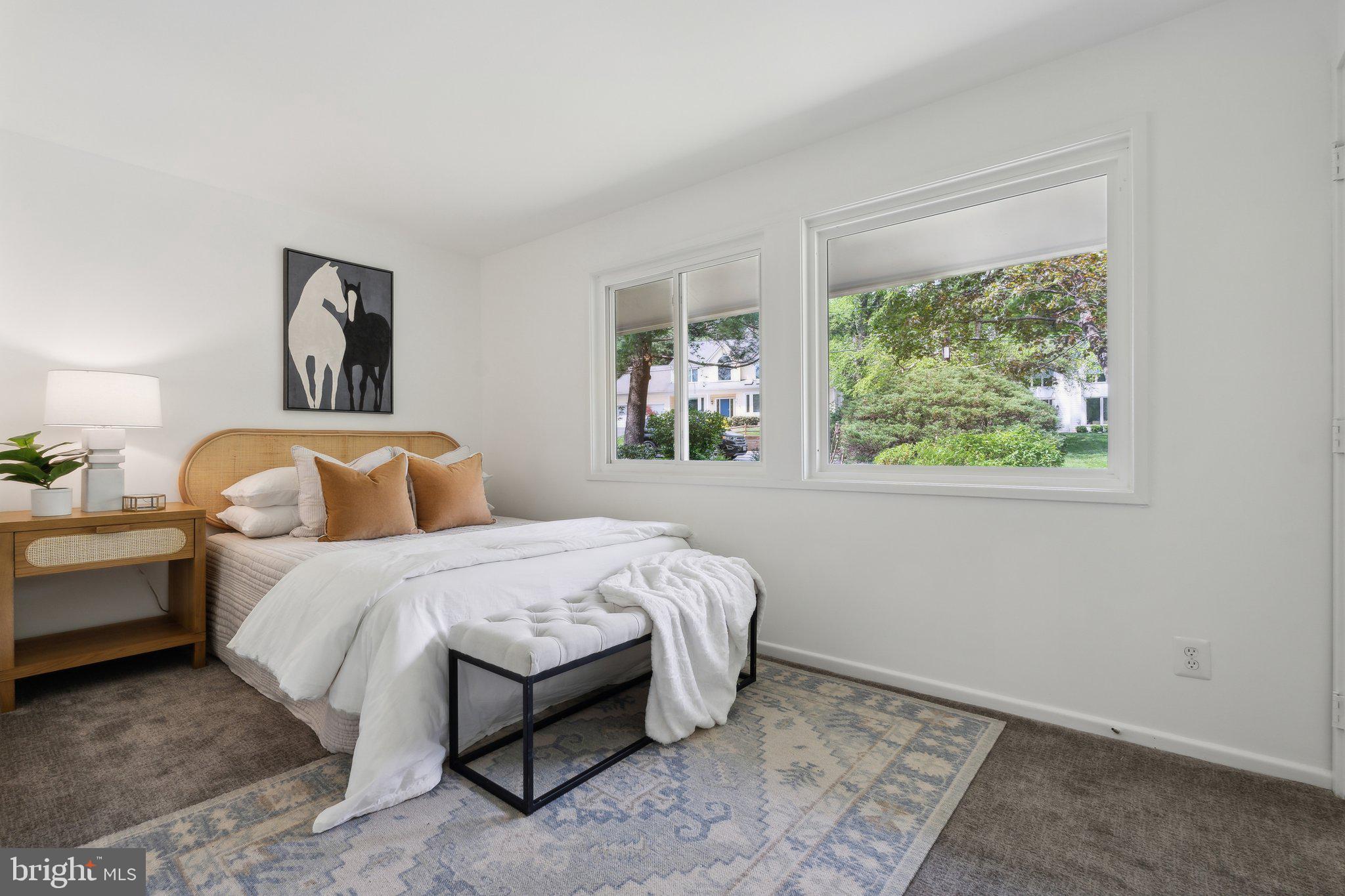 CARDEROCK SPRINGS - Residential