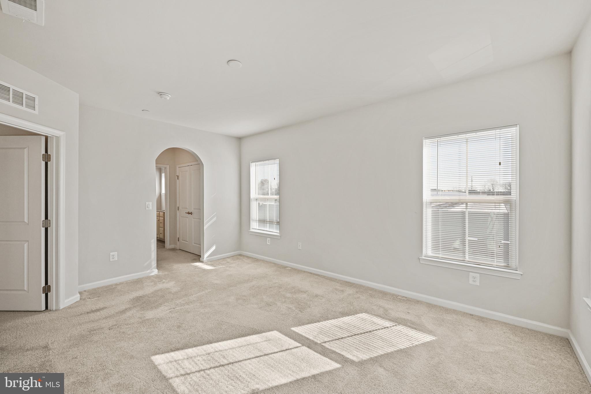 ELLICOTTS RETREAT - Residential