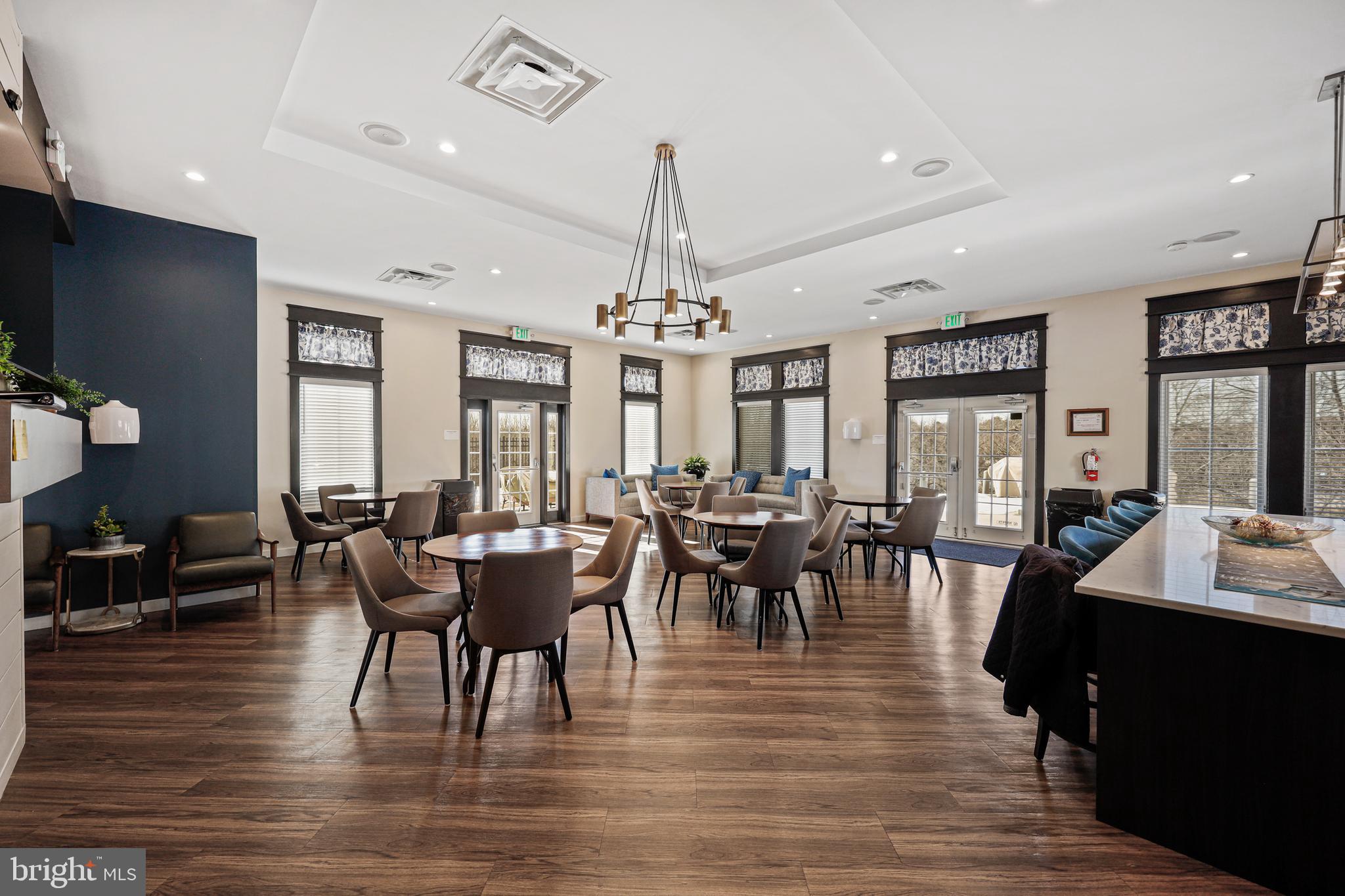 ELLICOTTS RETREAT - Residential