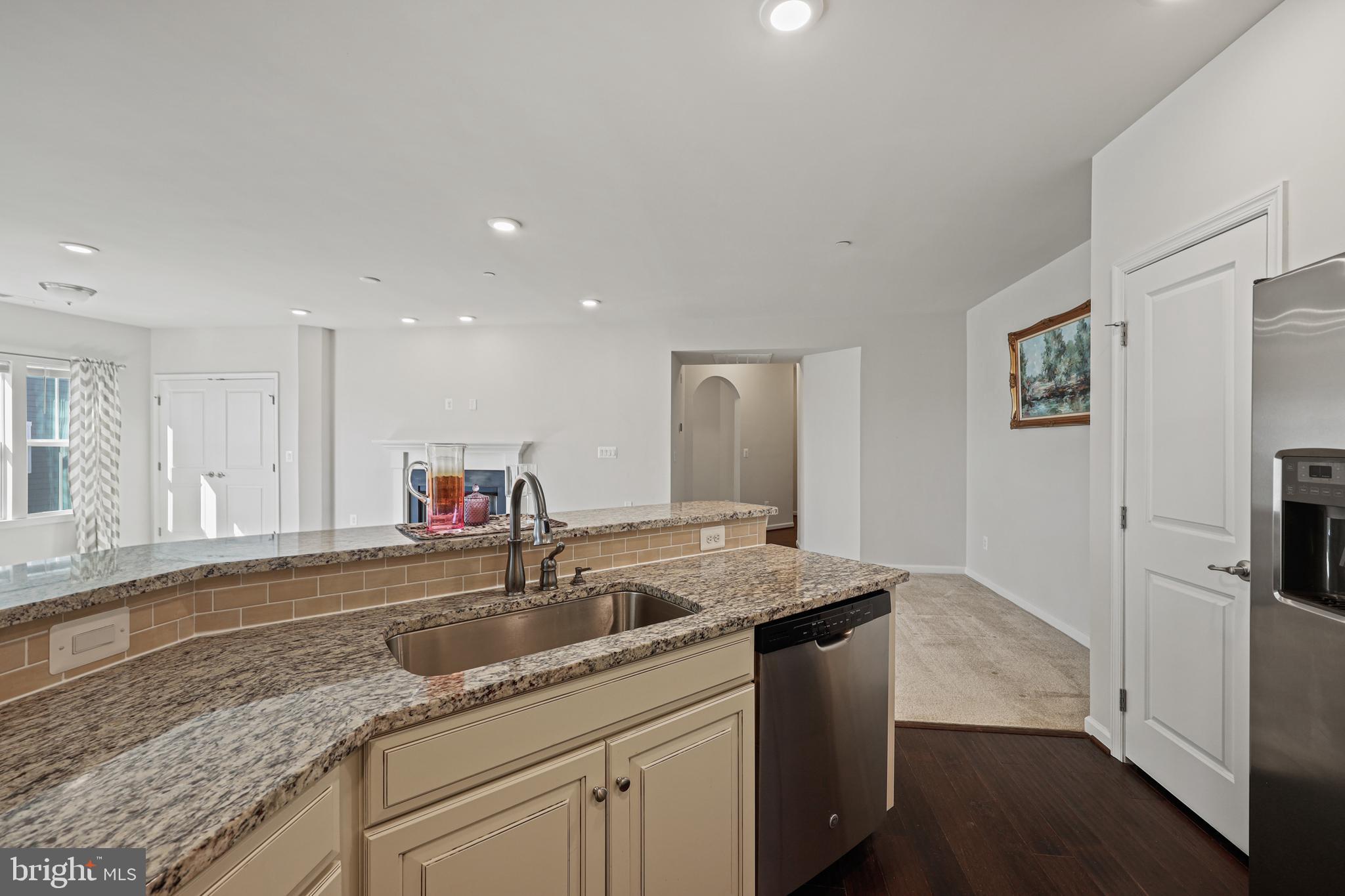 ELLICOTTS RETREAT - Residential