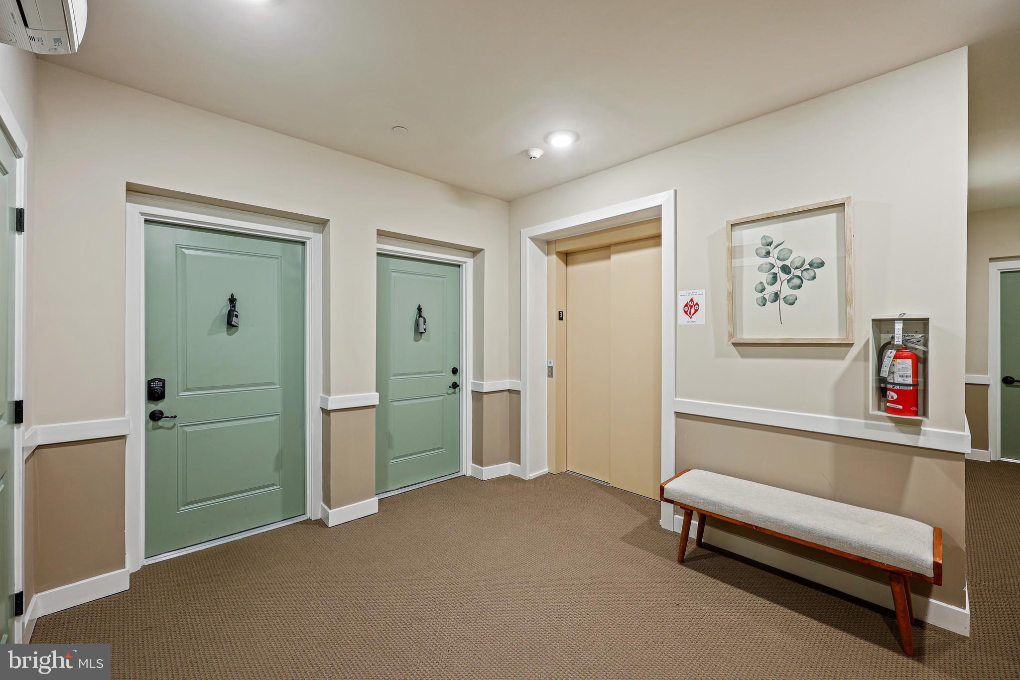 ELLICOTTS RETREAT - Residential