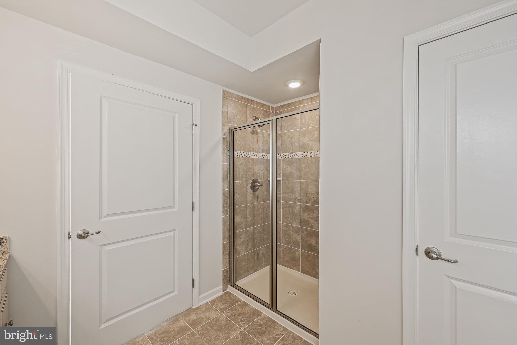 ELLICOTTS RETREAT - Residential