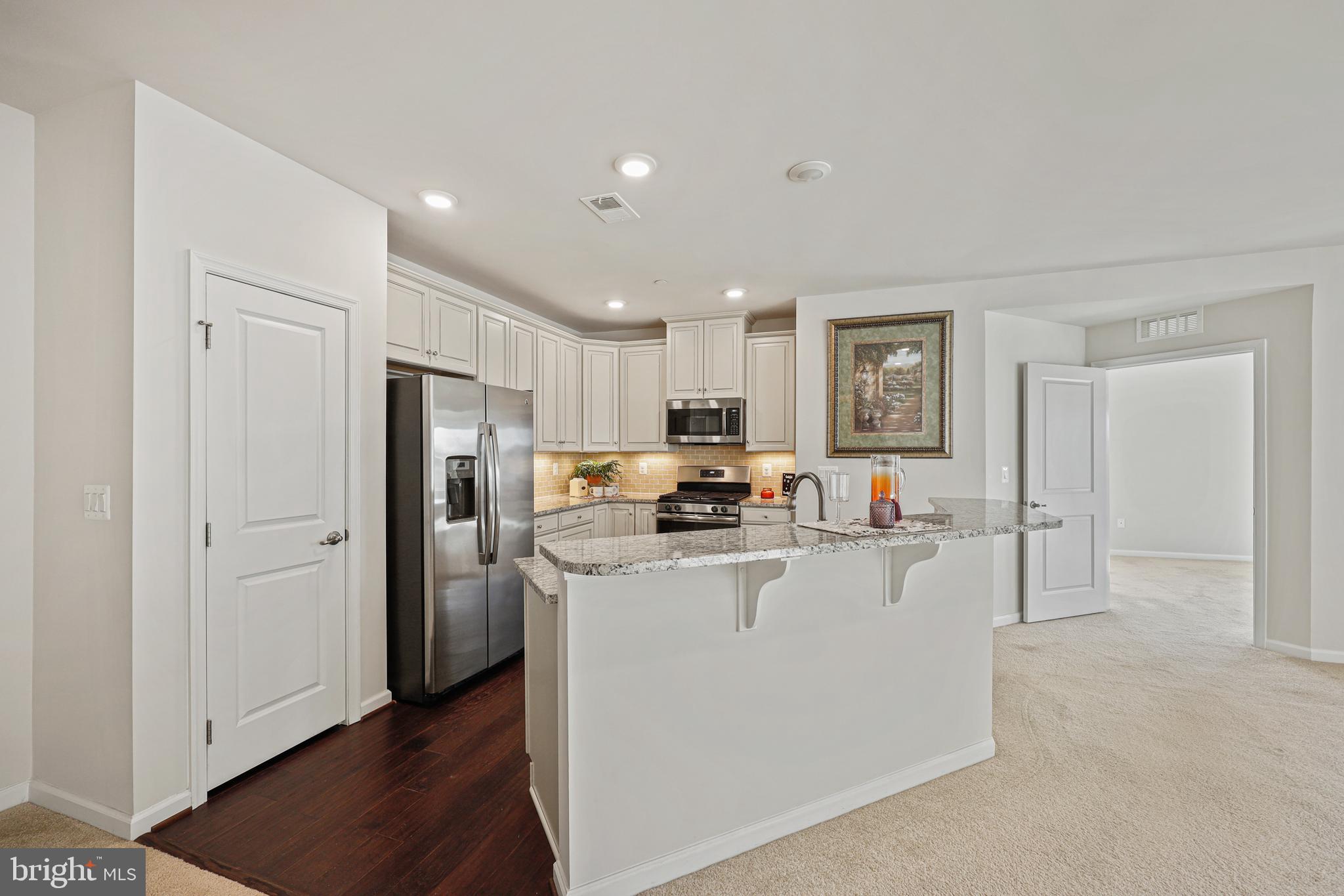 ELLICOTTS RETREAT - Residential