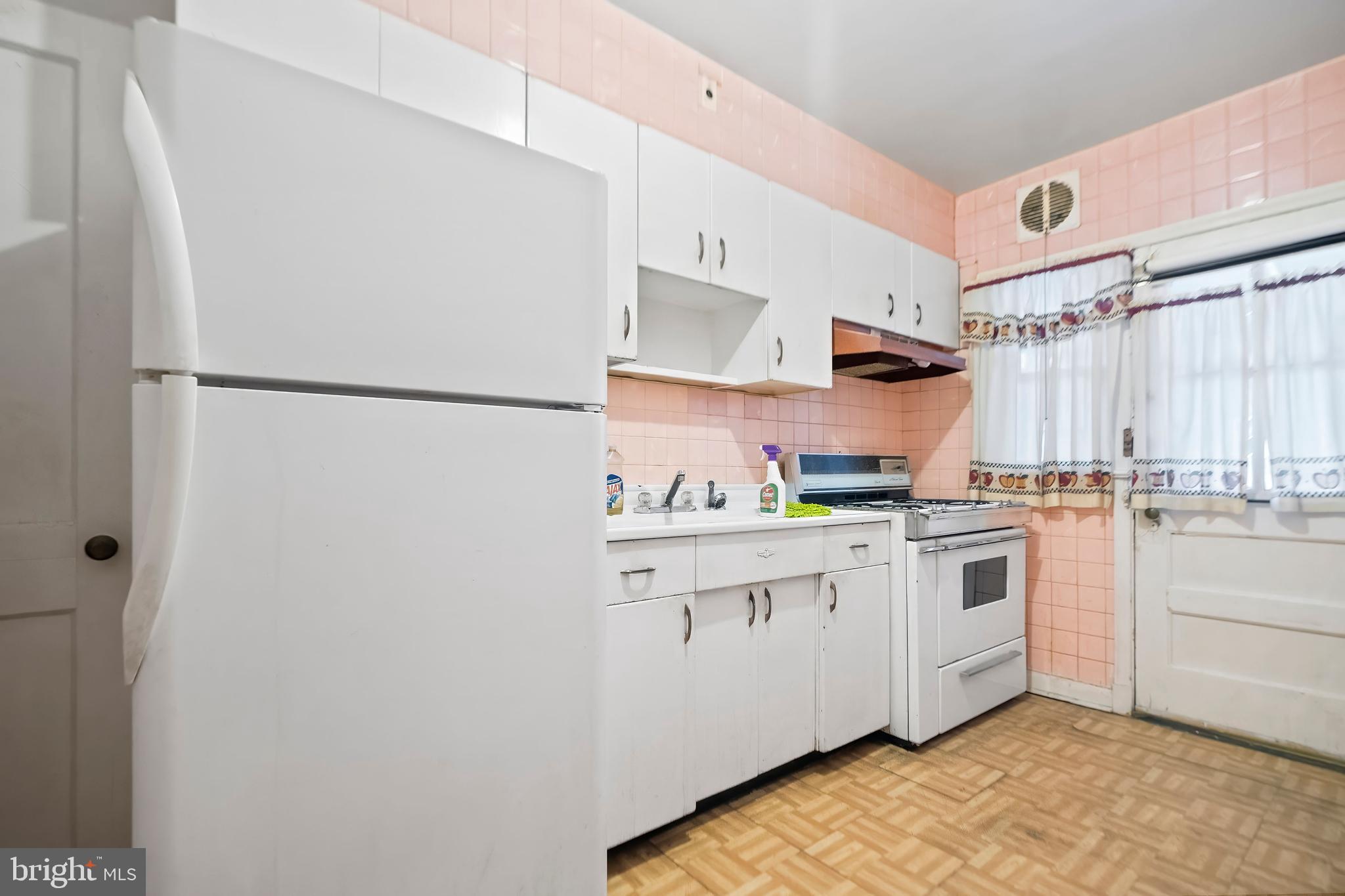 PARK HEIGHTS - Residential