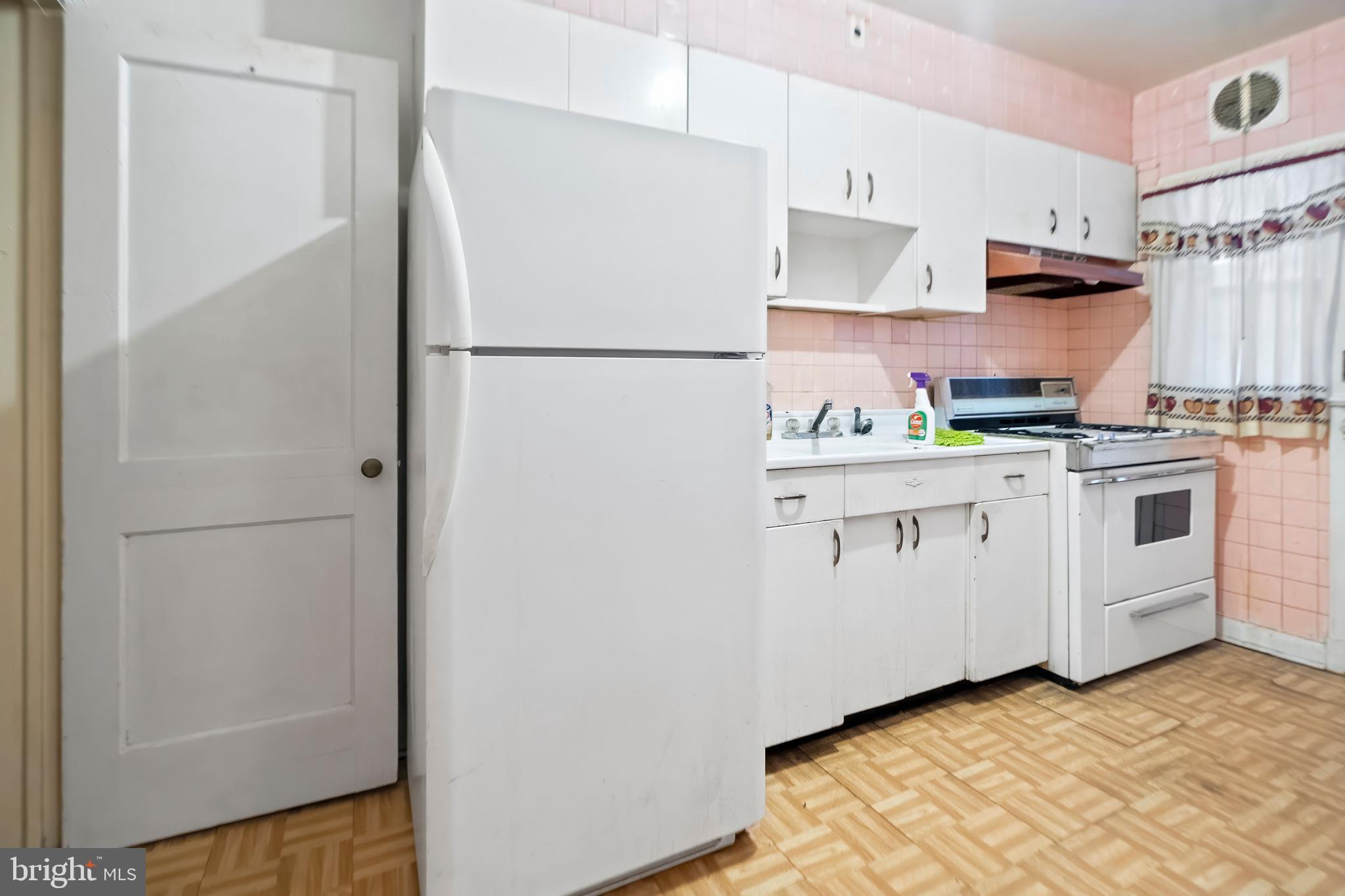 PARK HEIGHTS - Residential