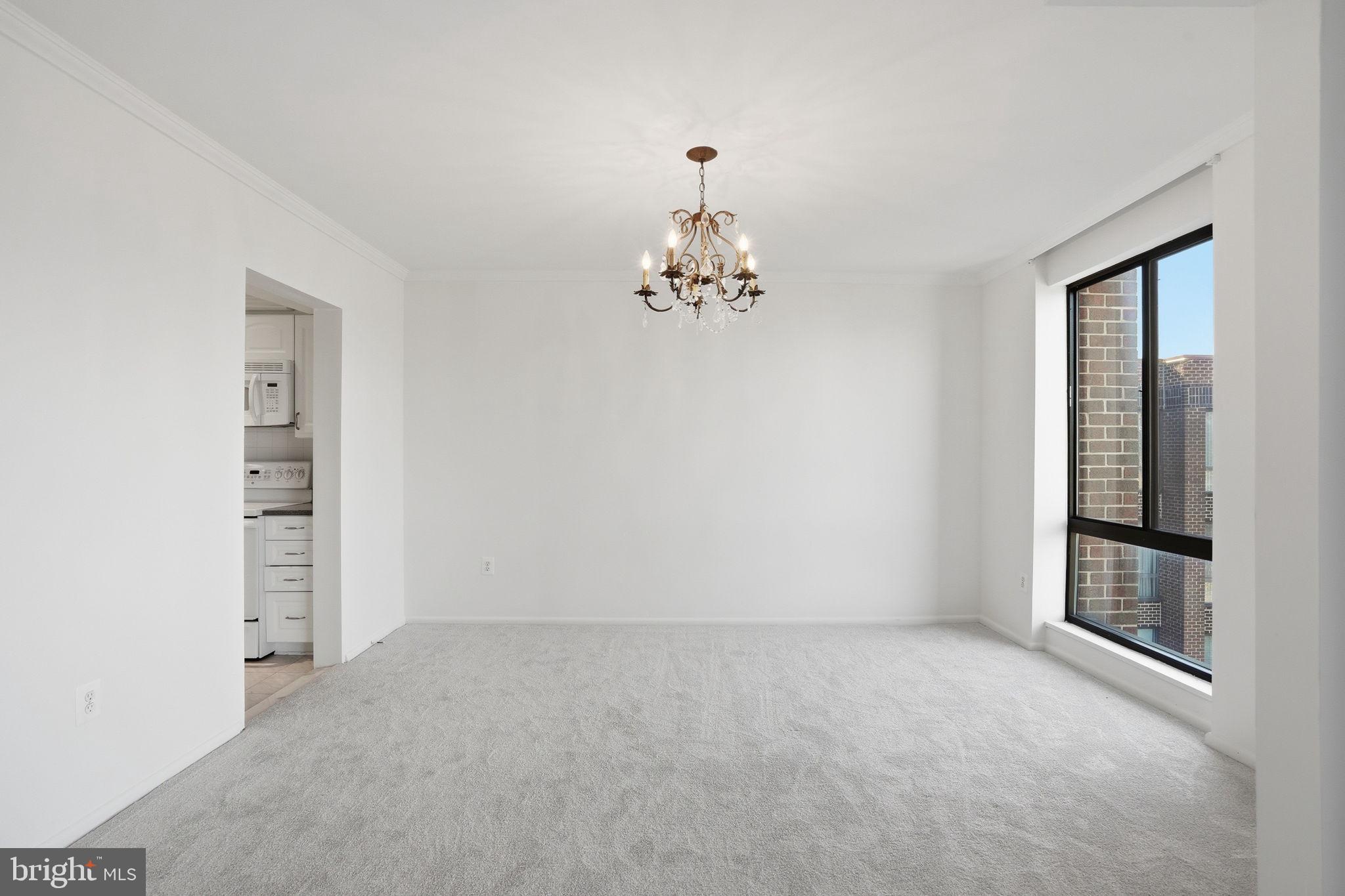 SUBURBAN OAKS - Residential