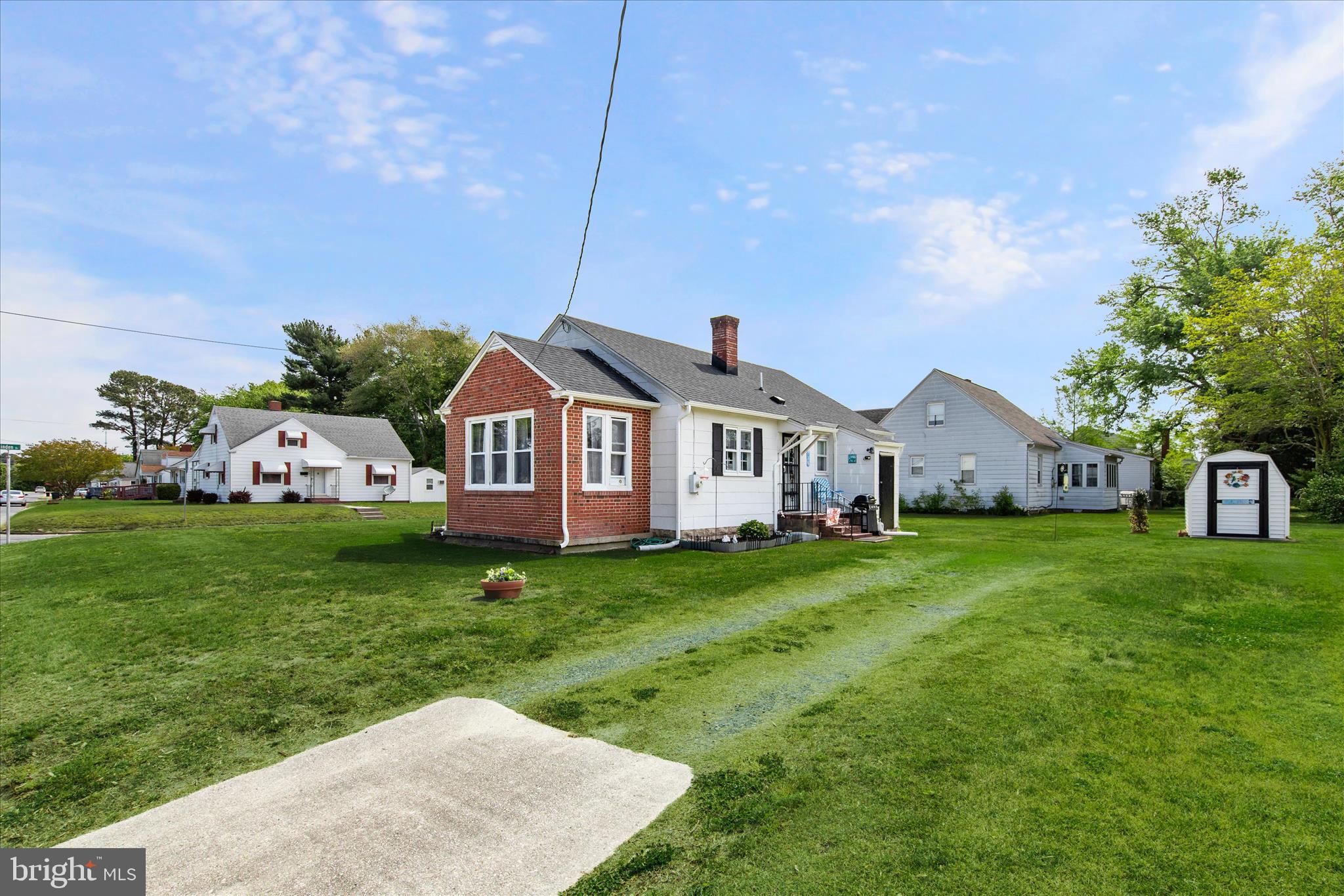 1400 LINDEN DRIVE