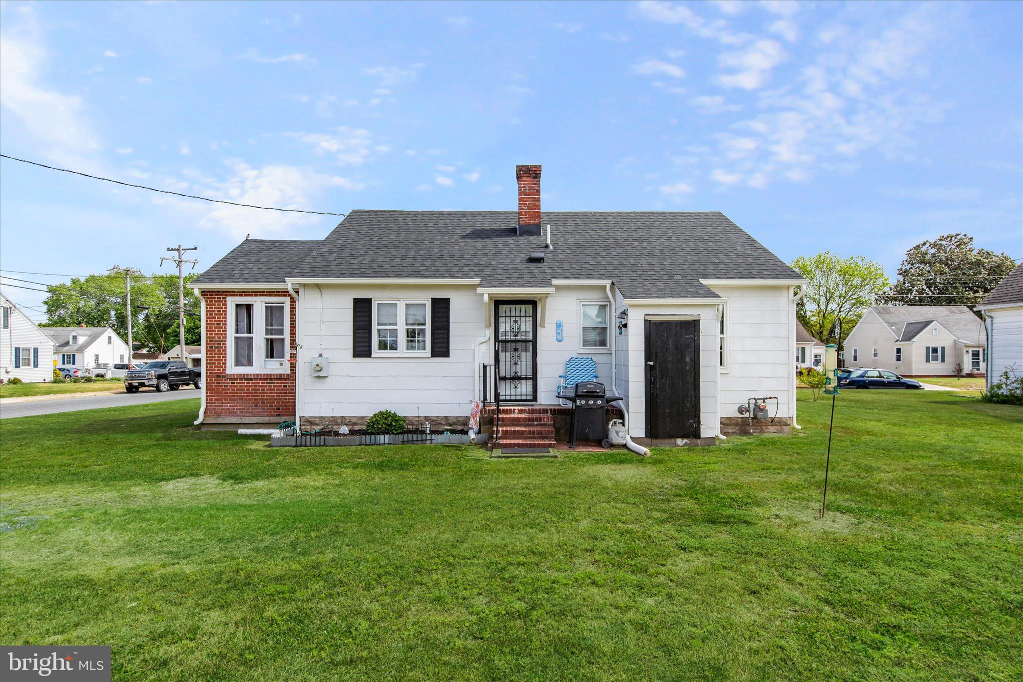 1400 LINDEN DRIVE