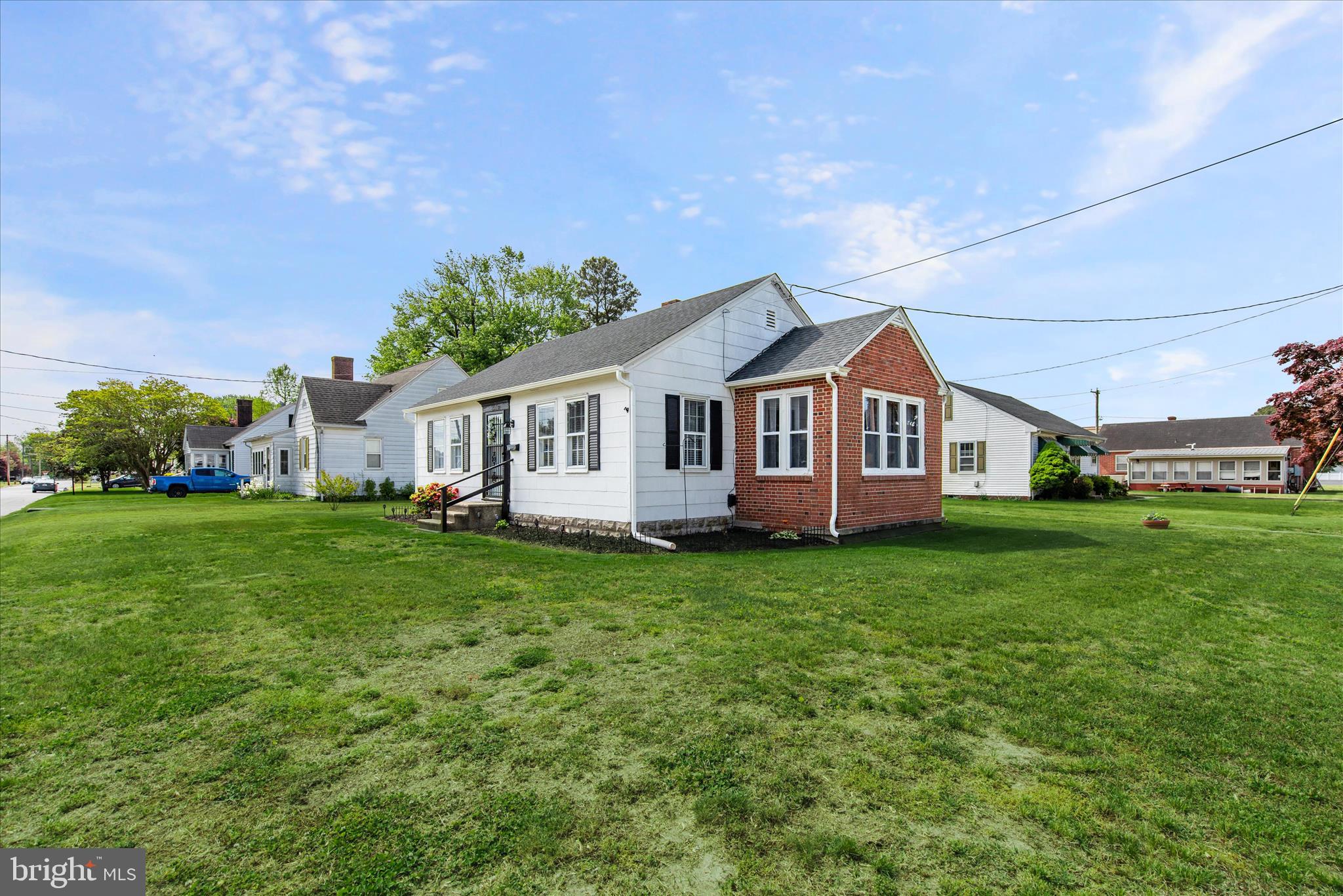 1400 LINDEN DRIVE