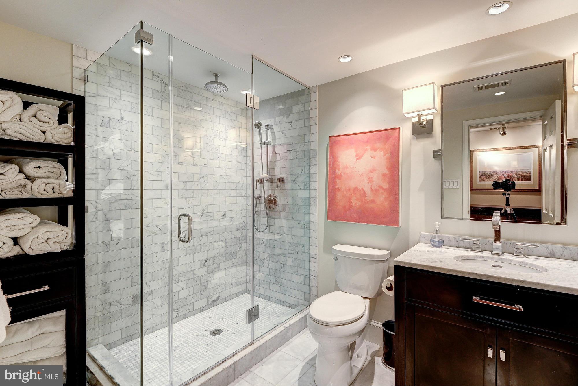 OLDE SWINKS MILL ESTATES - Residential