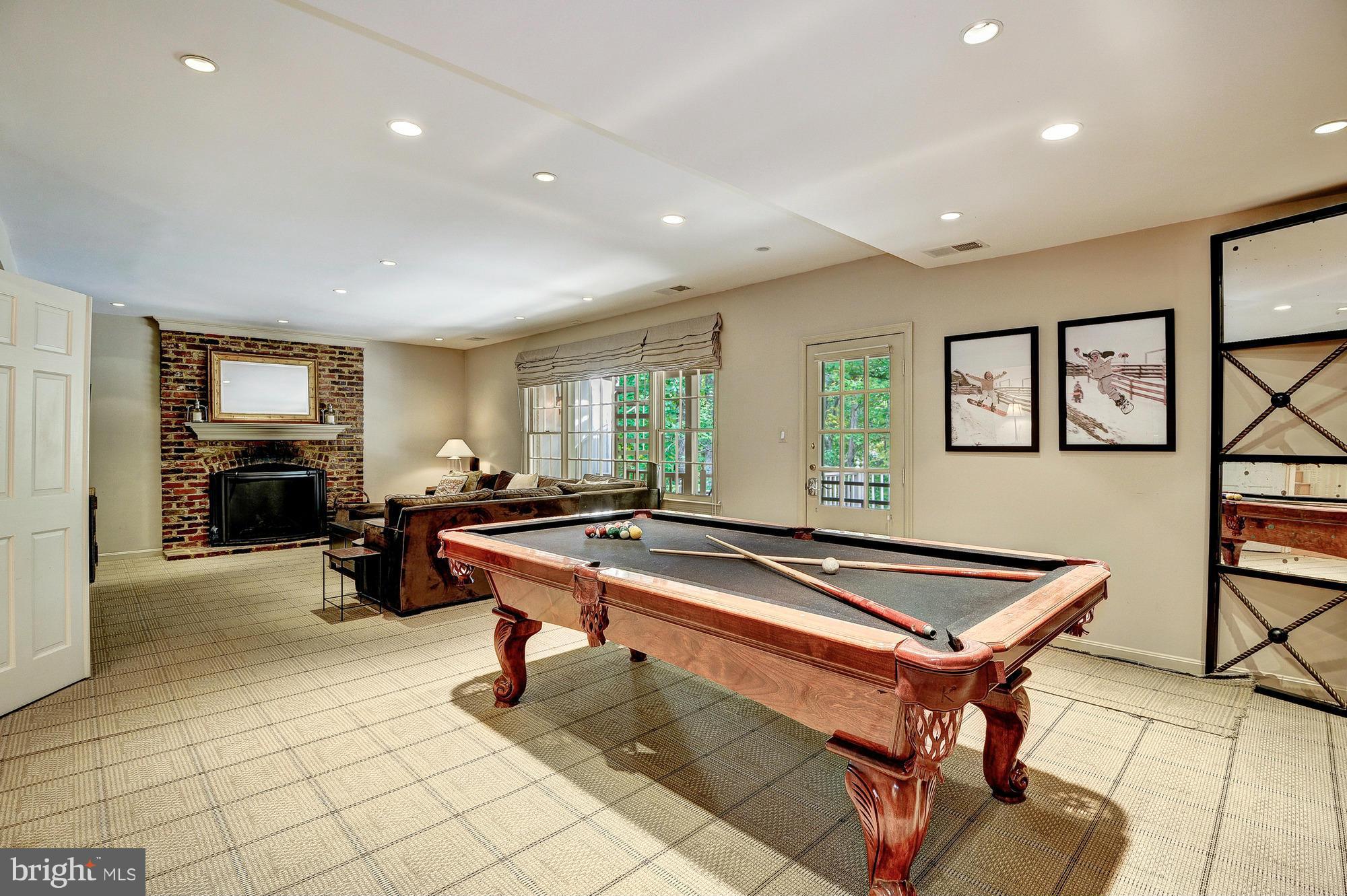 OLDE SWINKS MILL ESTATES - Residential