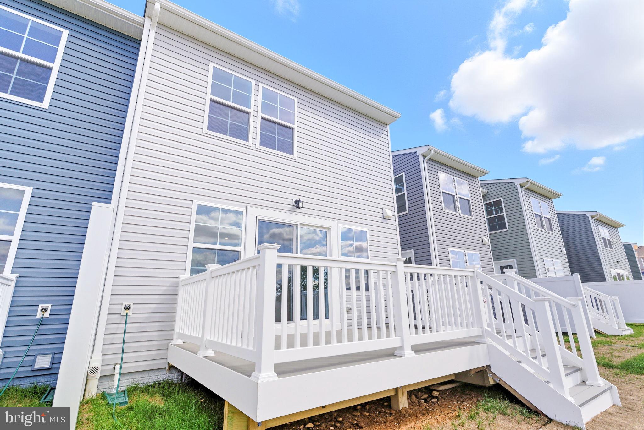 HOMESTEAD ACRES - Residential