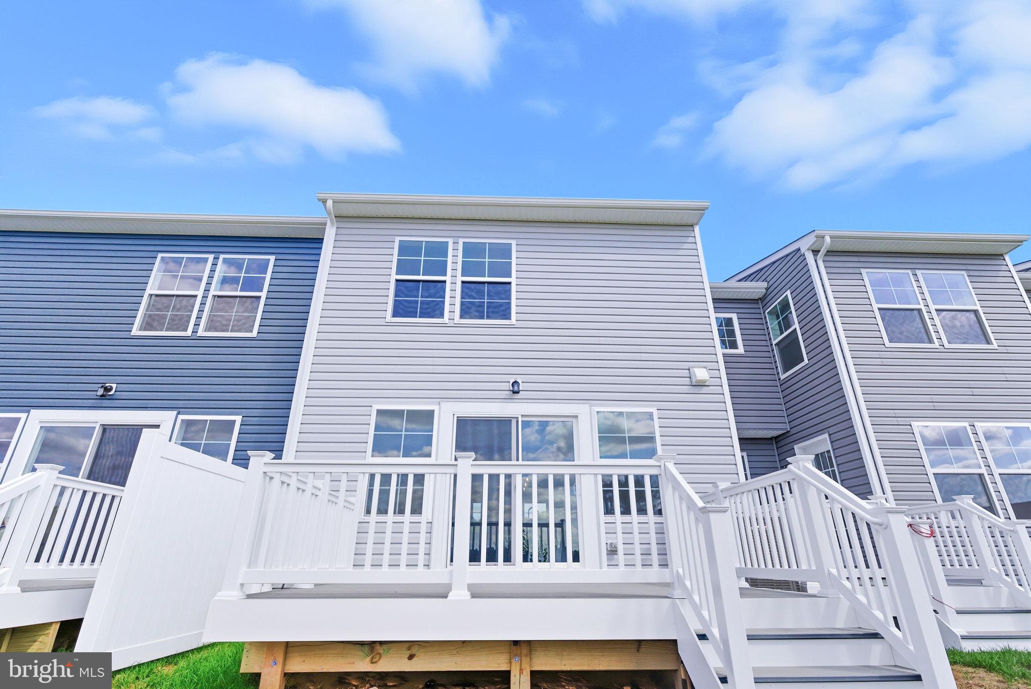 HOMESTEAD ACRES - Residential