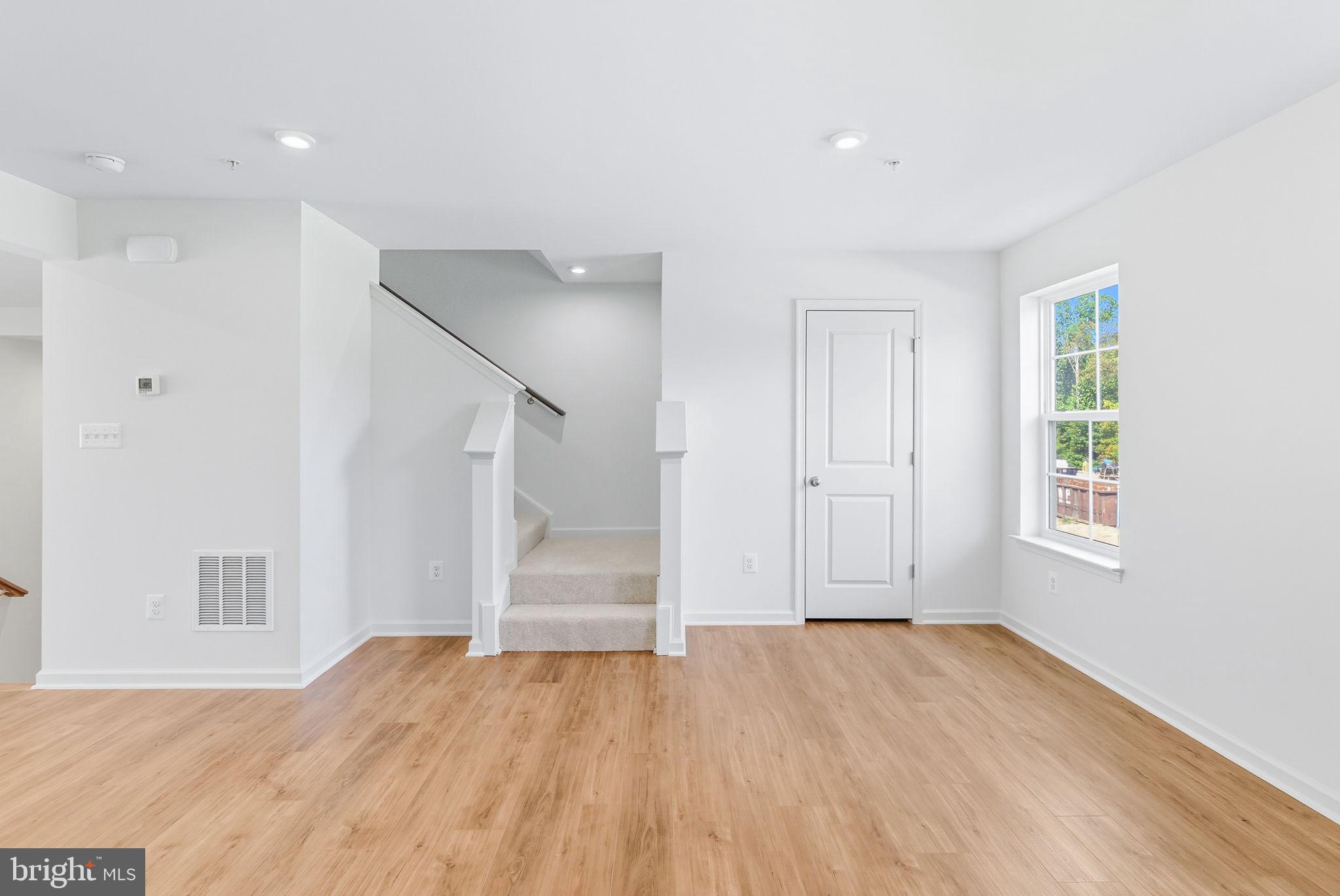 HOMESTEAD ACRES - Residential