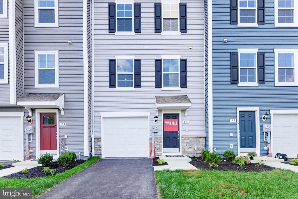 Photo of 151 Homestead Drive, HANOVER, PA 17331 (MLS # PAYK2090662)