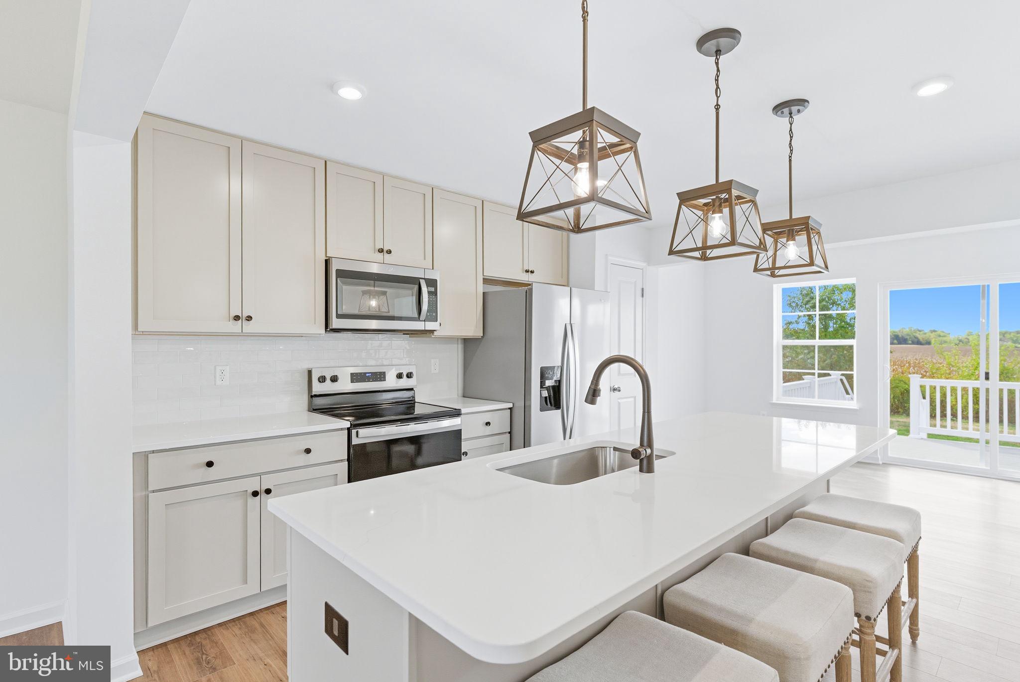 HOMESTEAD ACRES - Residential