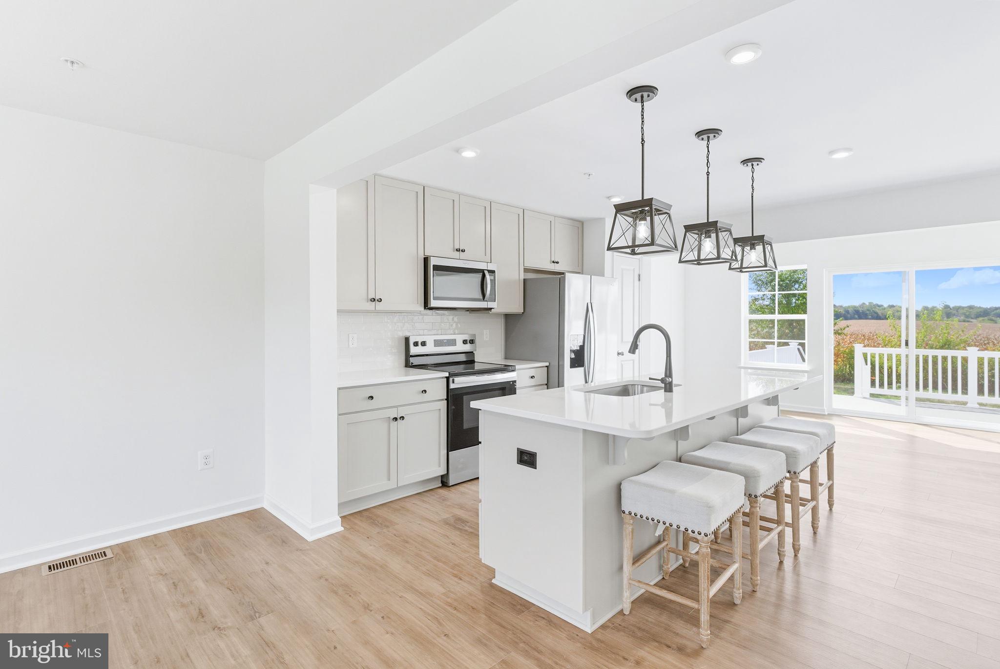 HOMESTEAD ACRES - Residential