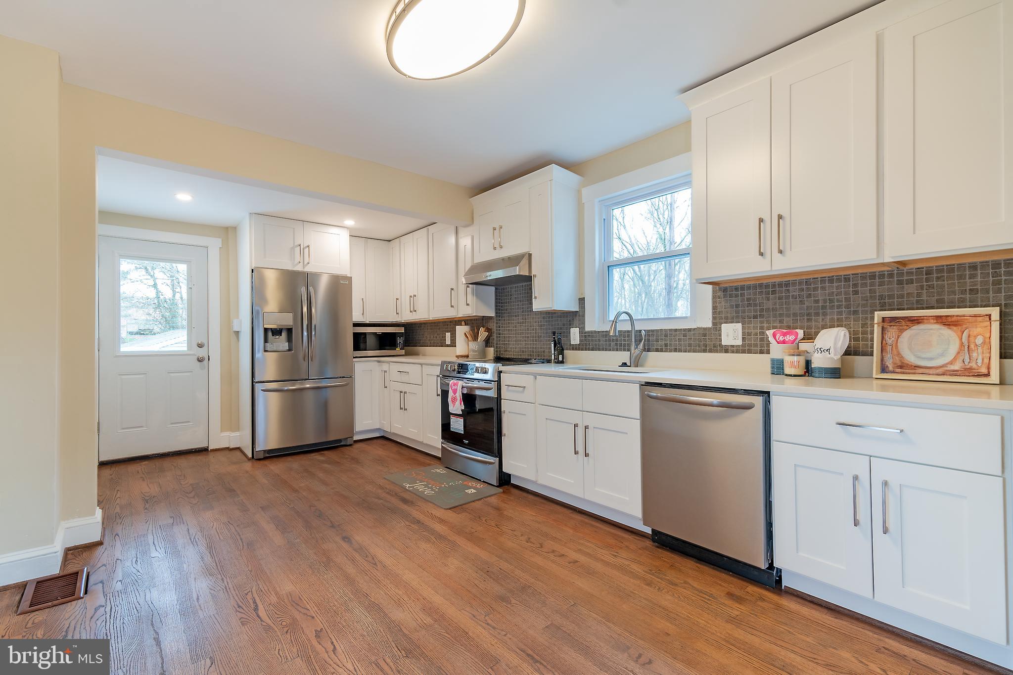 WASHINGTON GROVE - Residential