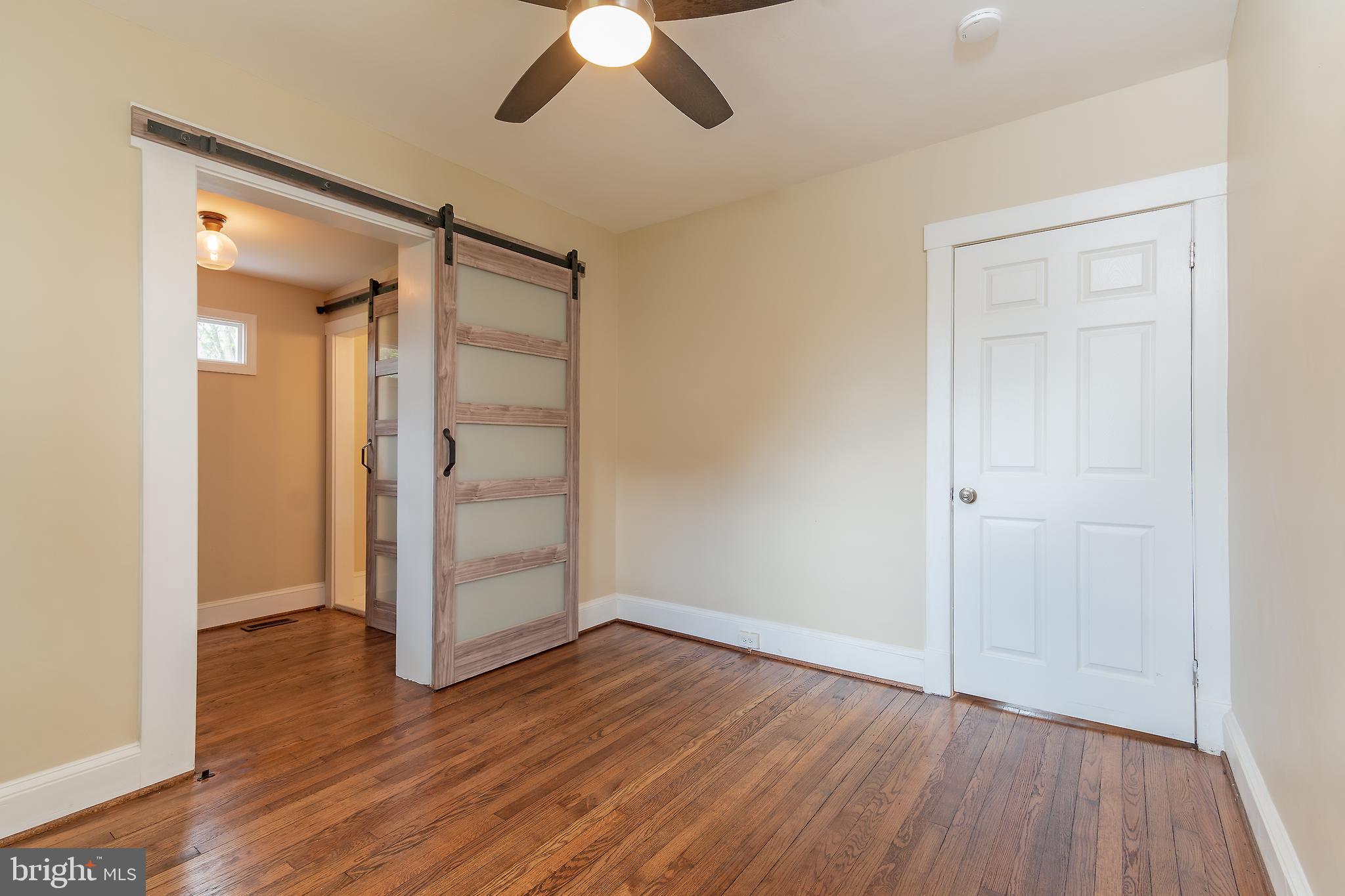 WASHINGTON GROVE - Residential