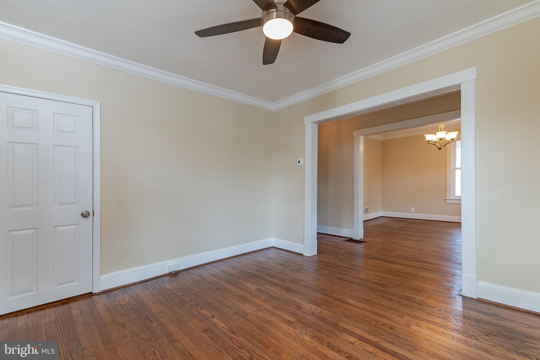 WASHINGTON GROVE - Residential