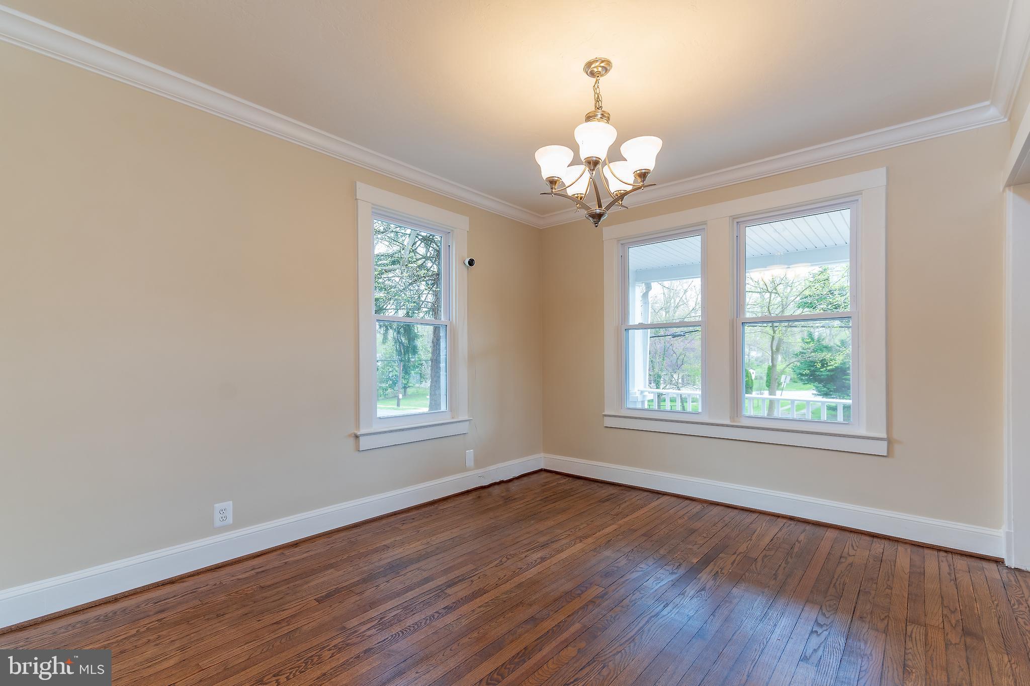 WASHINGTON GROVE - Residential